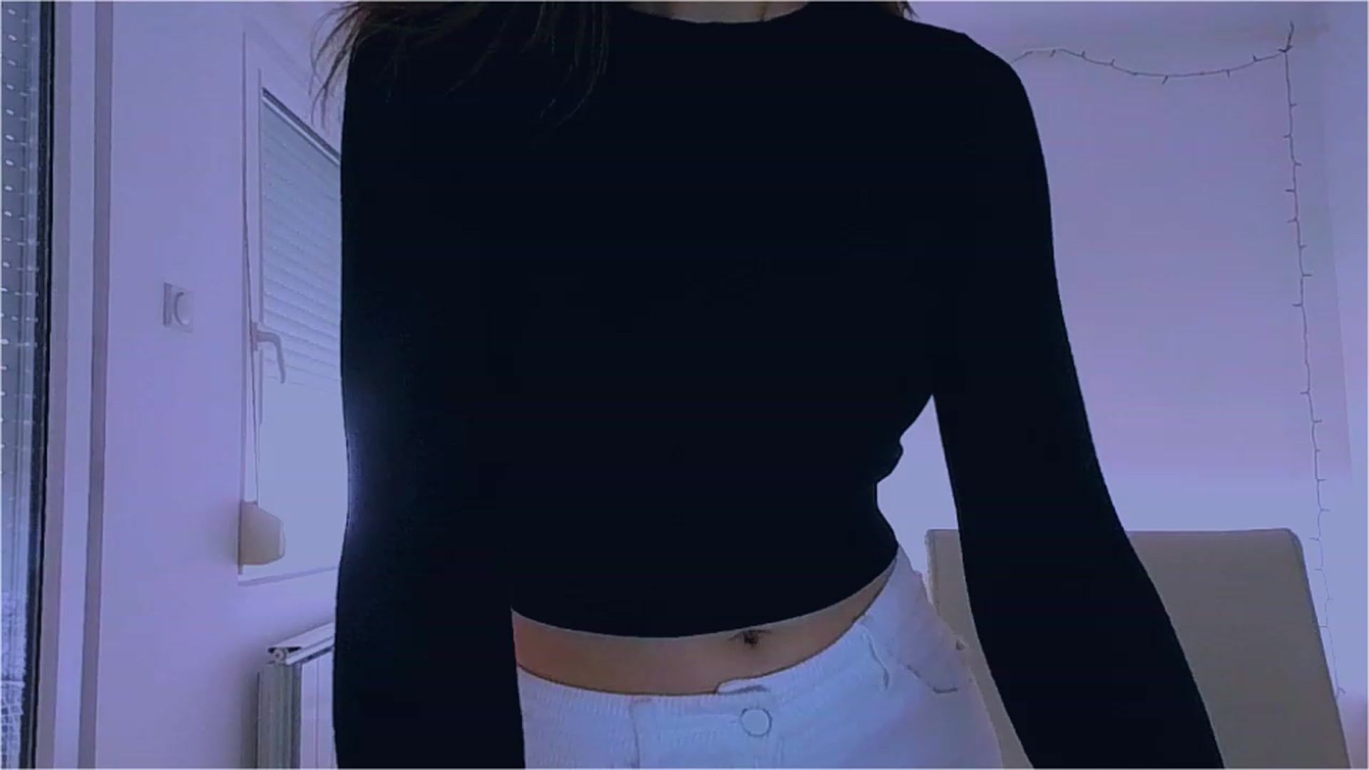 Gallery image thumbnail from lIIIviiu's myfreecams stream on, 03/30/2023, 11:50 image 4 of 20