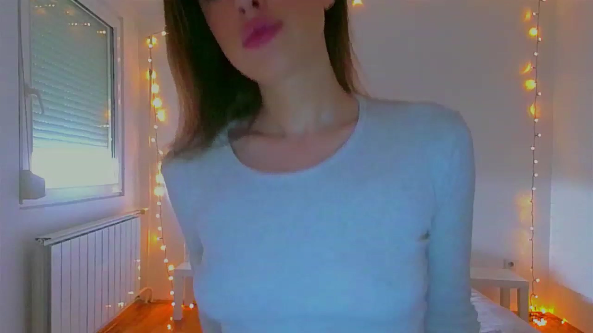 Gallery image thumbnail from lIIIviiu's myfreecams stream on, 06/28/2023, 10:59 image 1 of 20