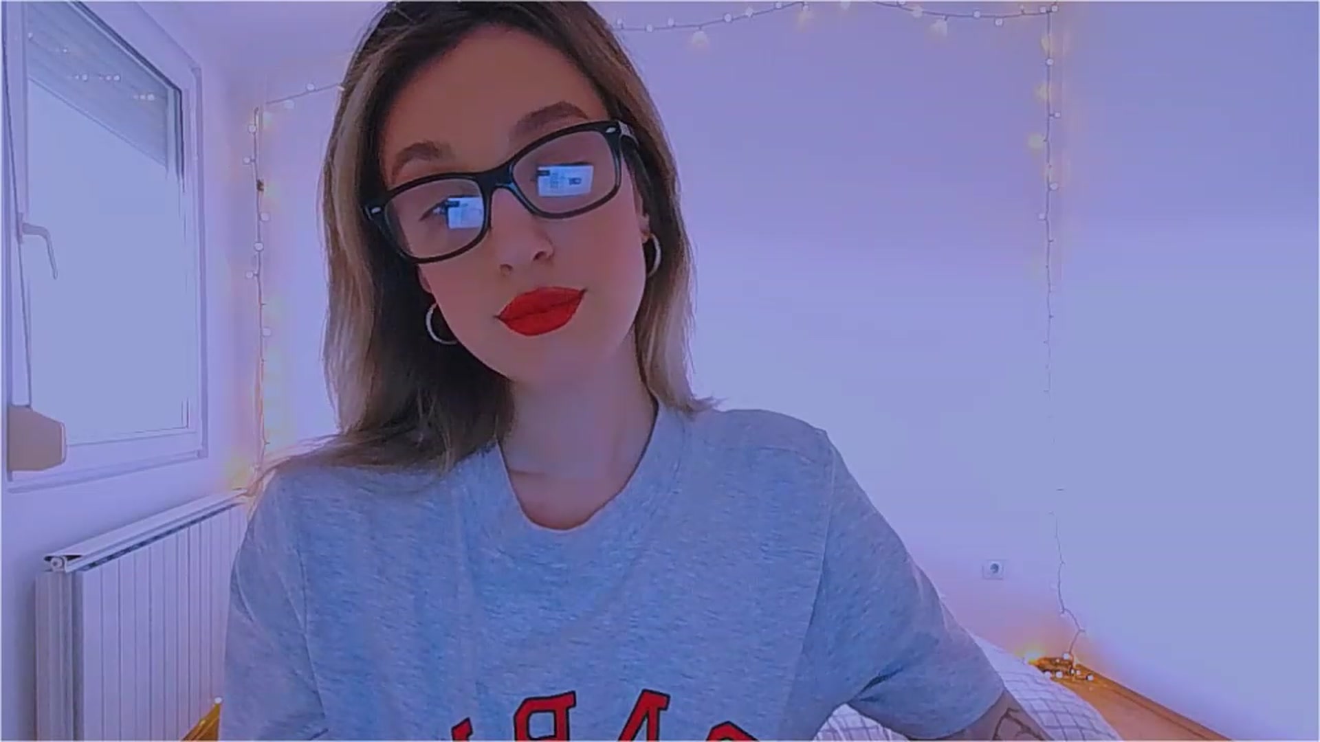 Gallery image thumbnail from lIIlIIum's myfreecams stream on, 12/03/2022, 14:06 image 20 of 20