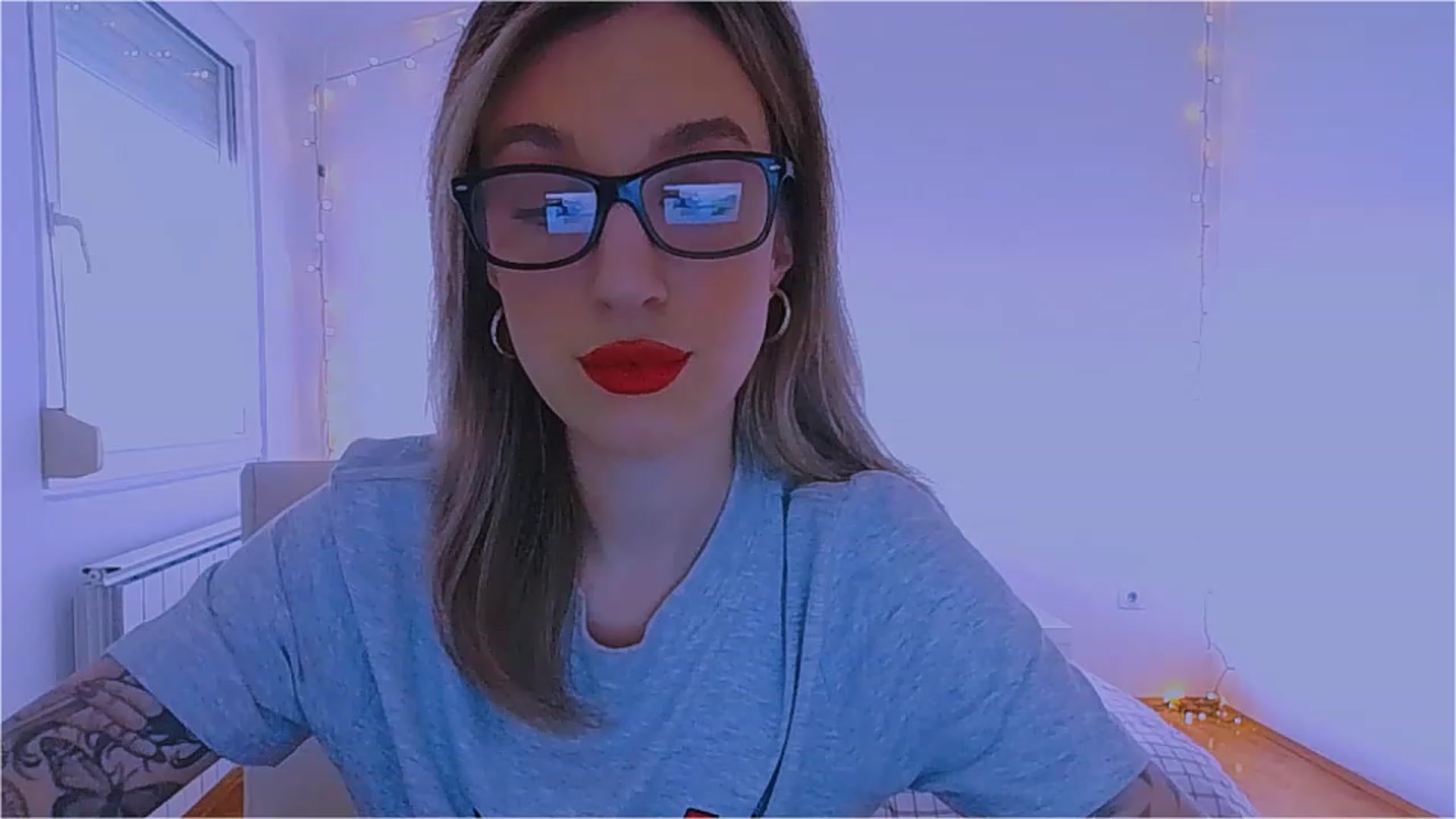 Gallery image thumbnail from lIIlIIum's myfreecams stream on, 12/03/2022, 14:06 image 3 of 20