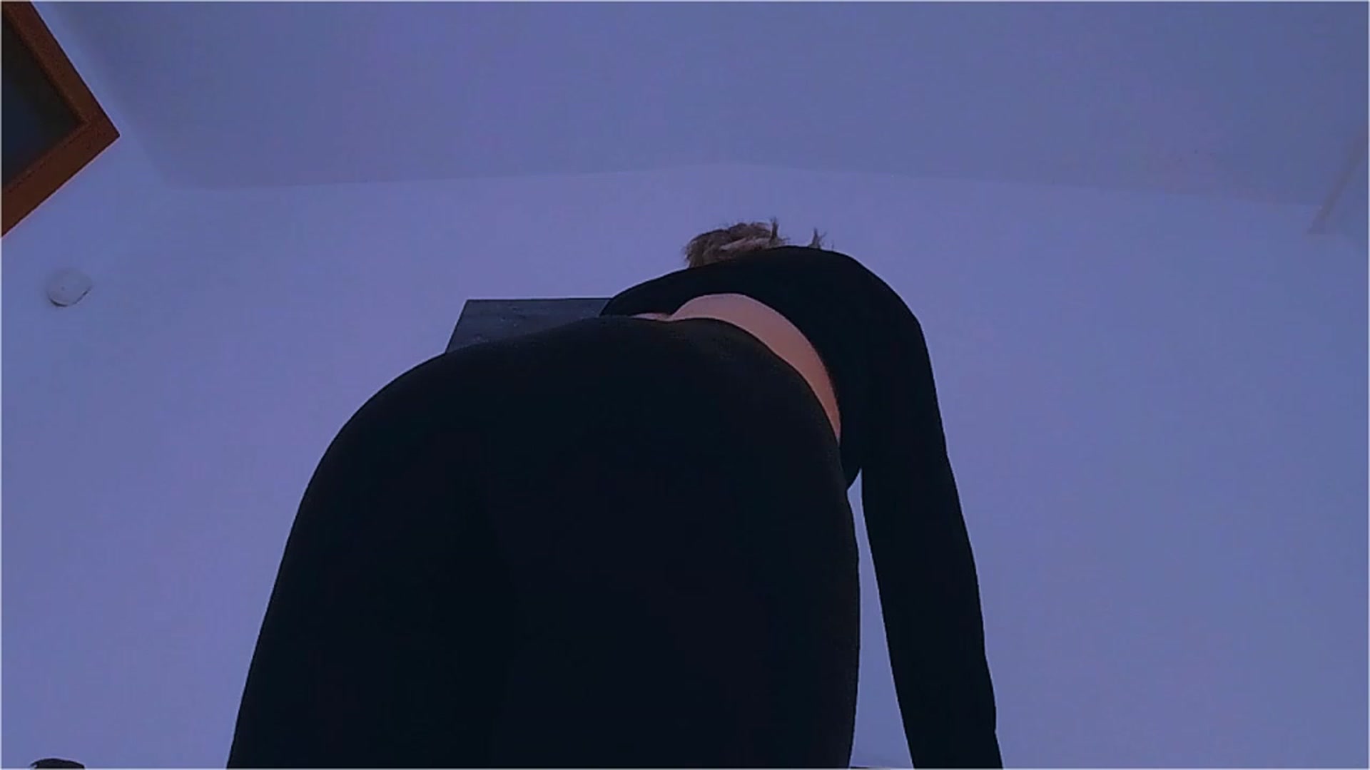 Gallery image thumbnail from lIIlIIum's myfreecams stream on, 12/06/2022, 11:33 image 12 of 20