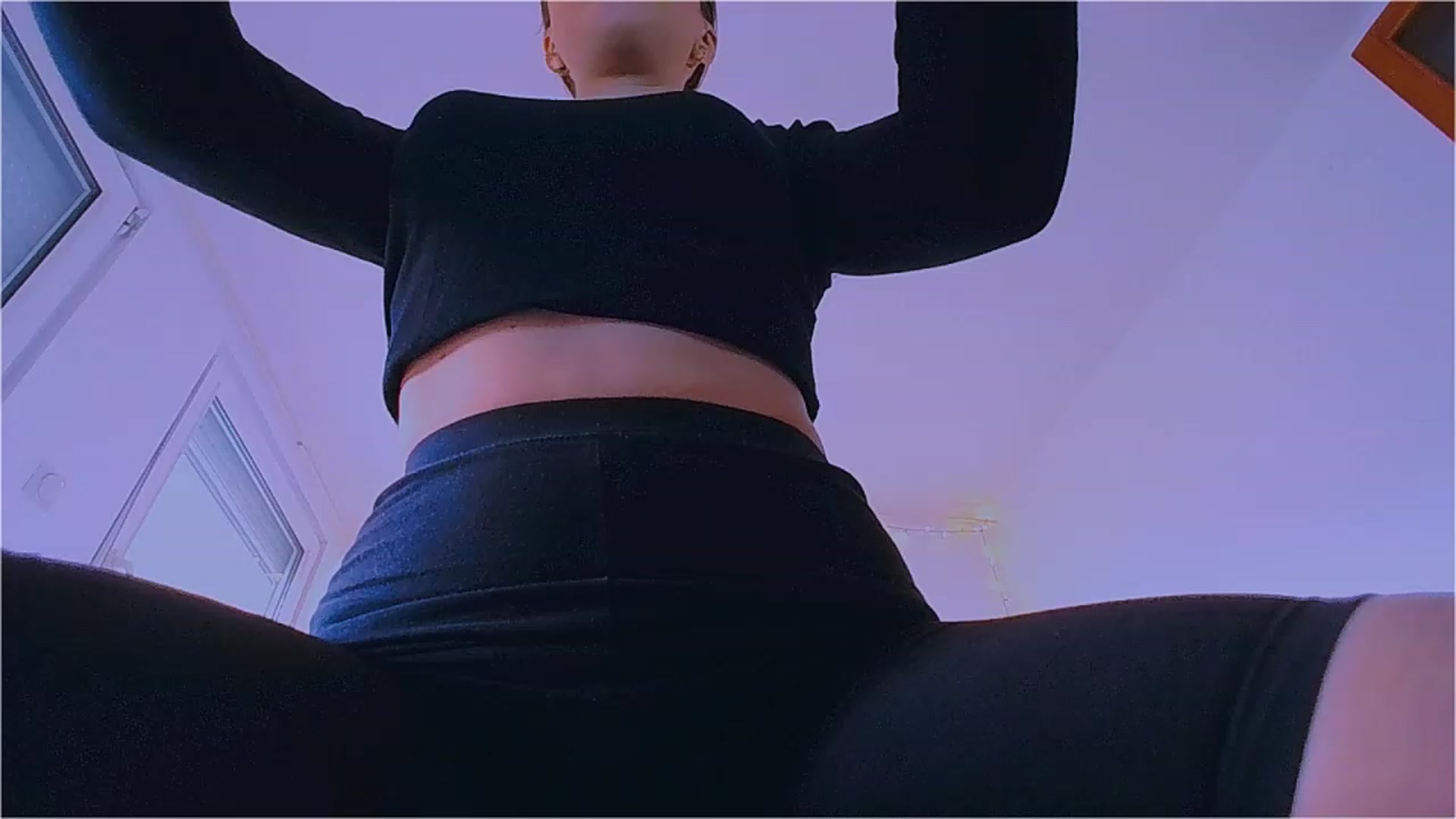 Gallery image thumbnail from lIIlIIum's myfreecams stream on, 12/08/2022, 13:02 image 9 of 20
