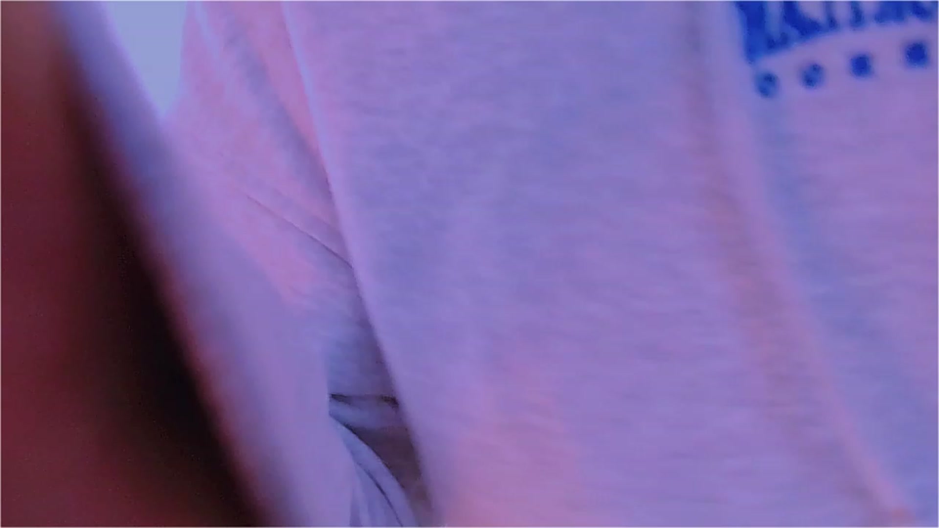 Gallery image thumbnail from lIIlIIum's myfreecams stream on, 12/15/2022, 13:07 image 6 of 20