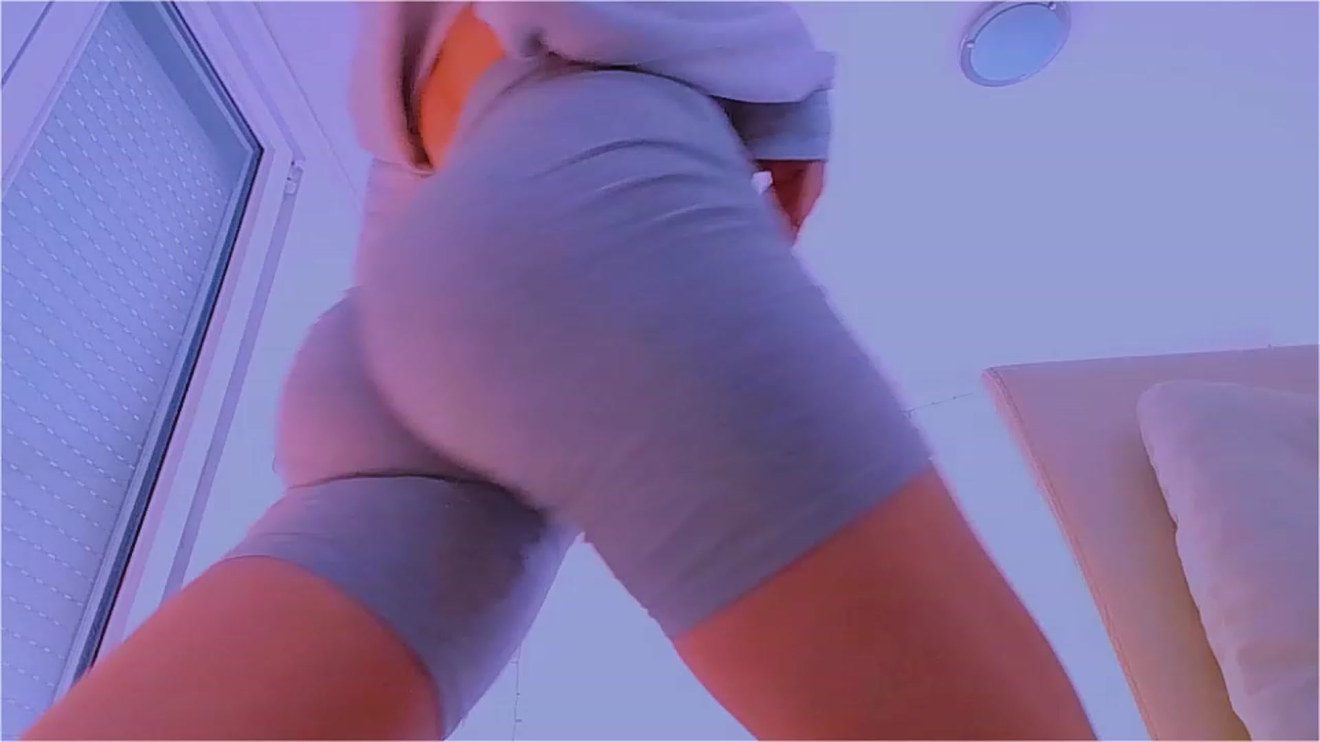 Gallery image thumbnail from lIIlIIum's myfreecams stream on, 12/15/2022, 13:07 image 5 of 20