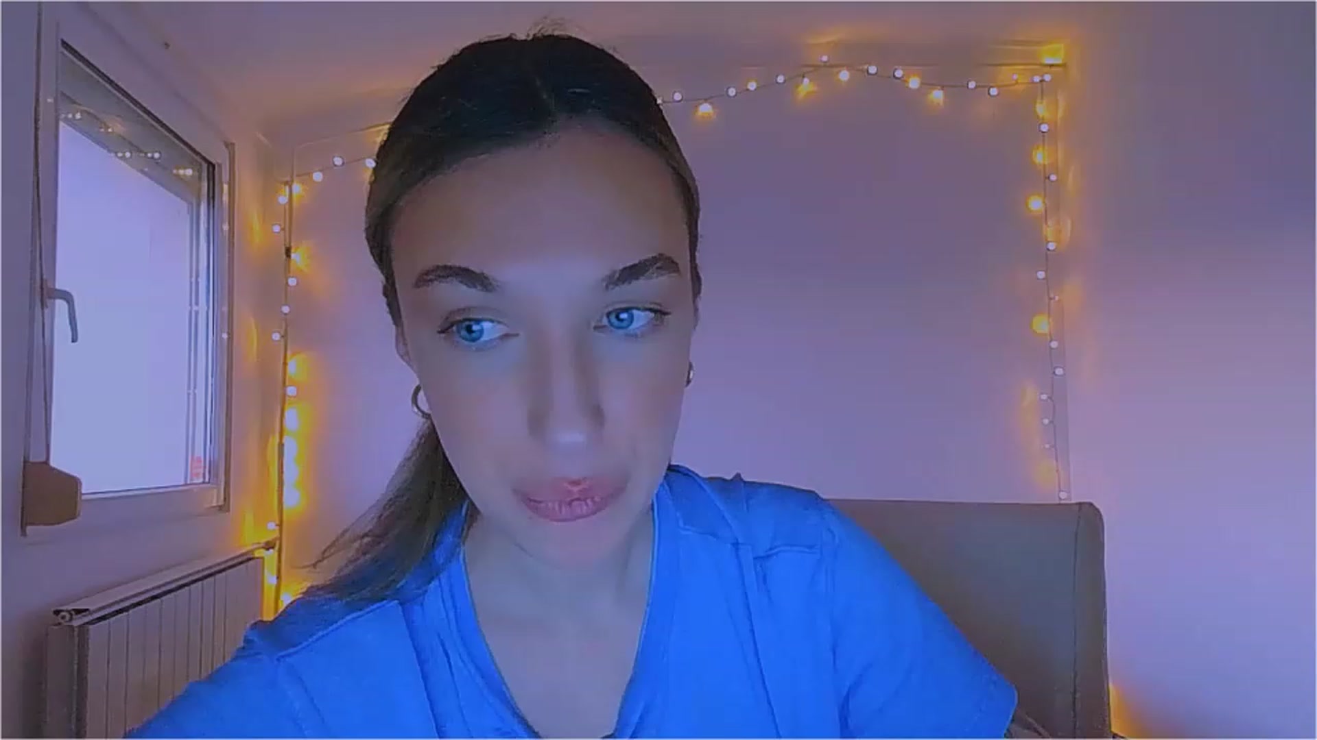 Gallery image thumbnail from lIIlIIum's myfreecams stream on, 12/23/2022, 15:06 image 18 of 20