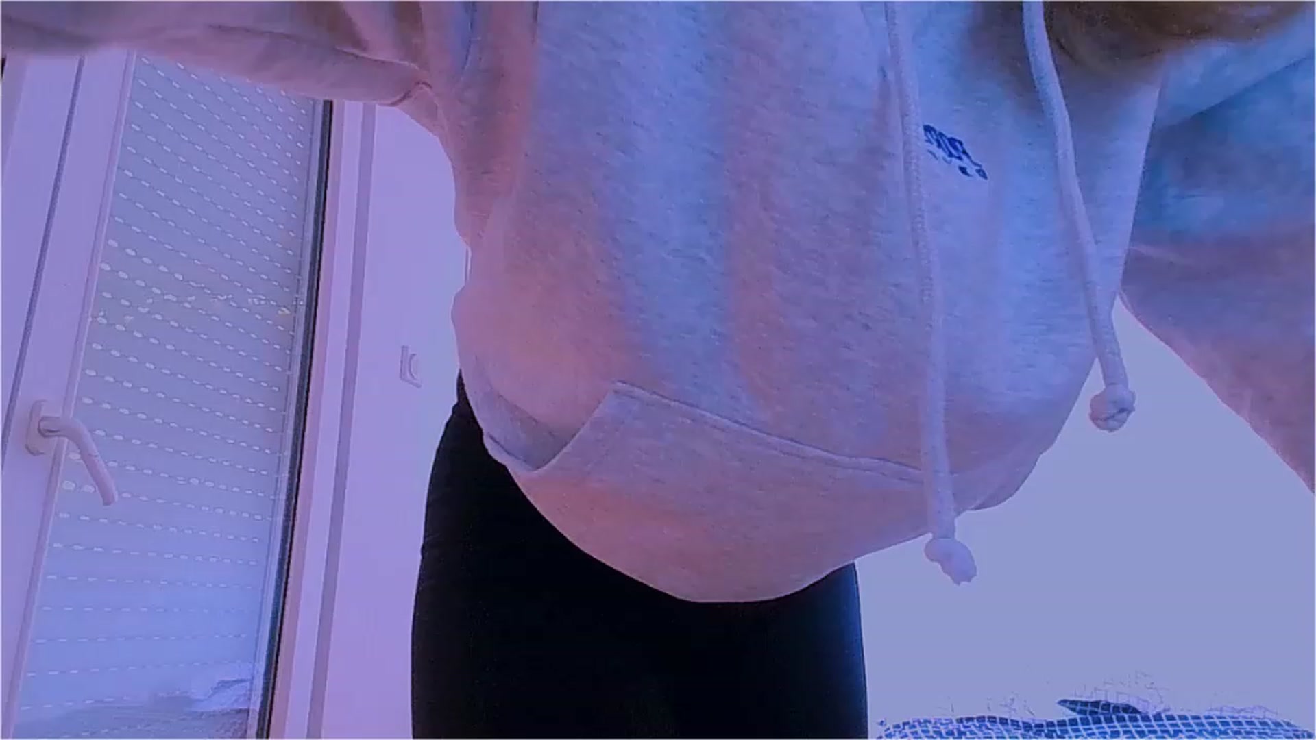 Gallery image thumbnail from lIIlIIum's myfreecams stream on, 12/29/2022, 13:20 image 5 of 20