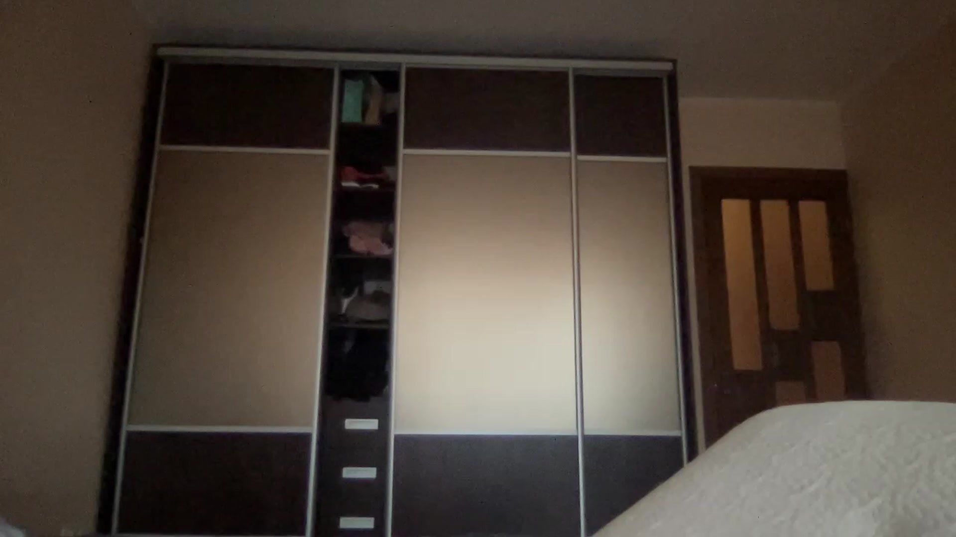 Gallery image thumbnail from lNesquikim's myfreecams stream on, 12/10/2022, 07:45 image 3 of 20