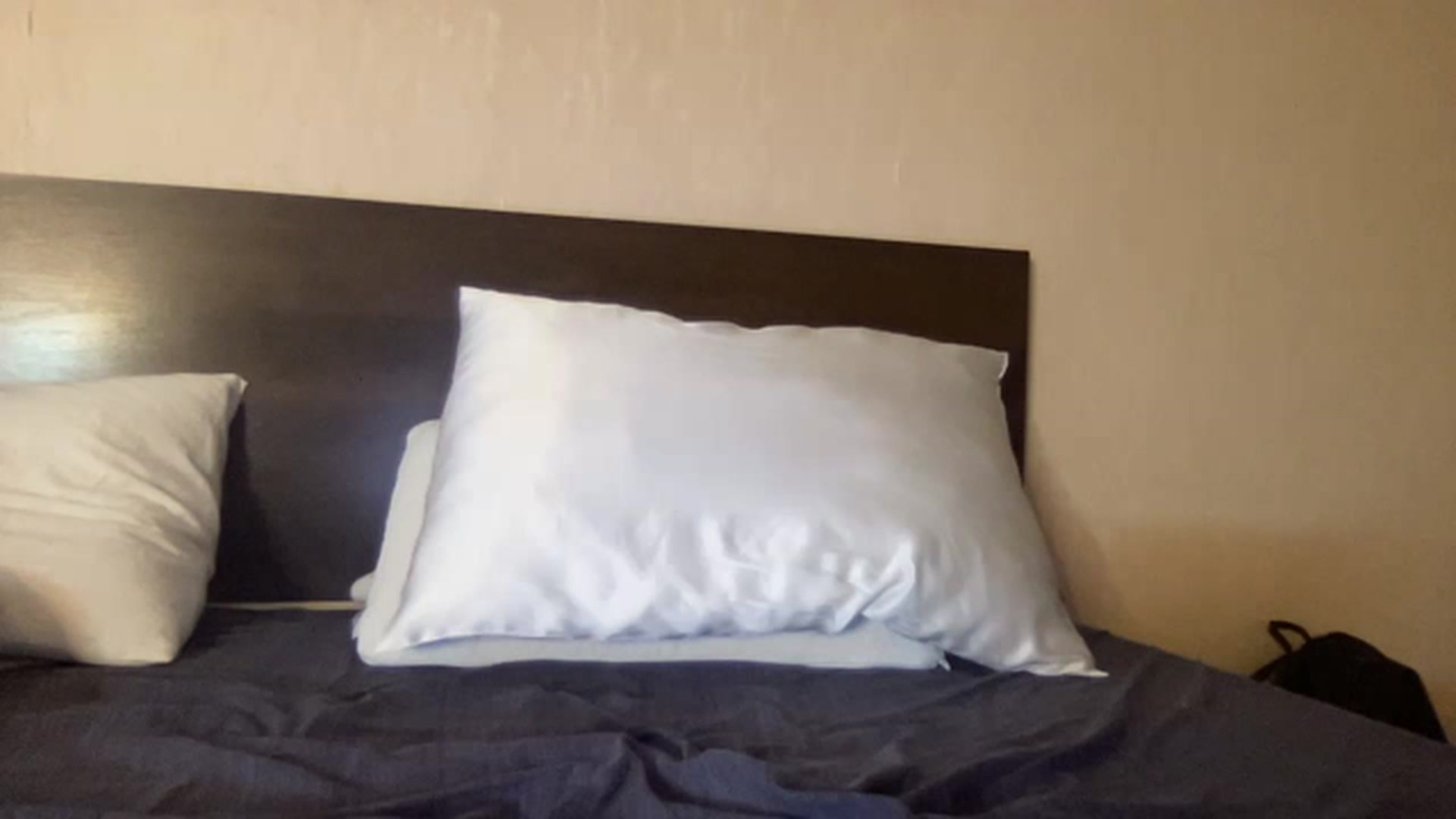 Gallery image thumbnail from lNesquikim's myfreecams stream on, 12/11/2022, 13:01 image 3 of 20