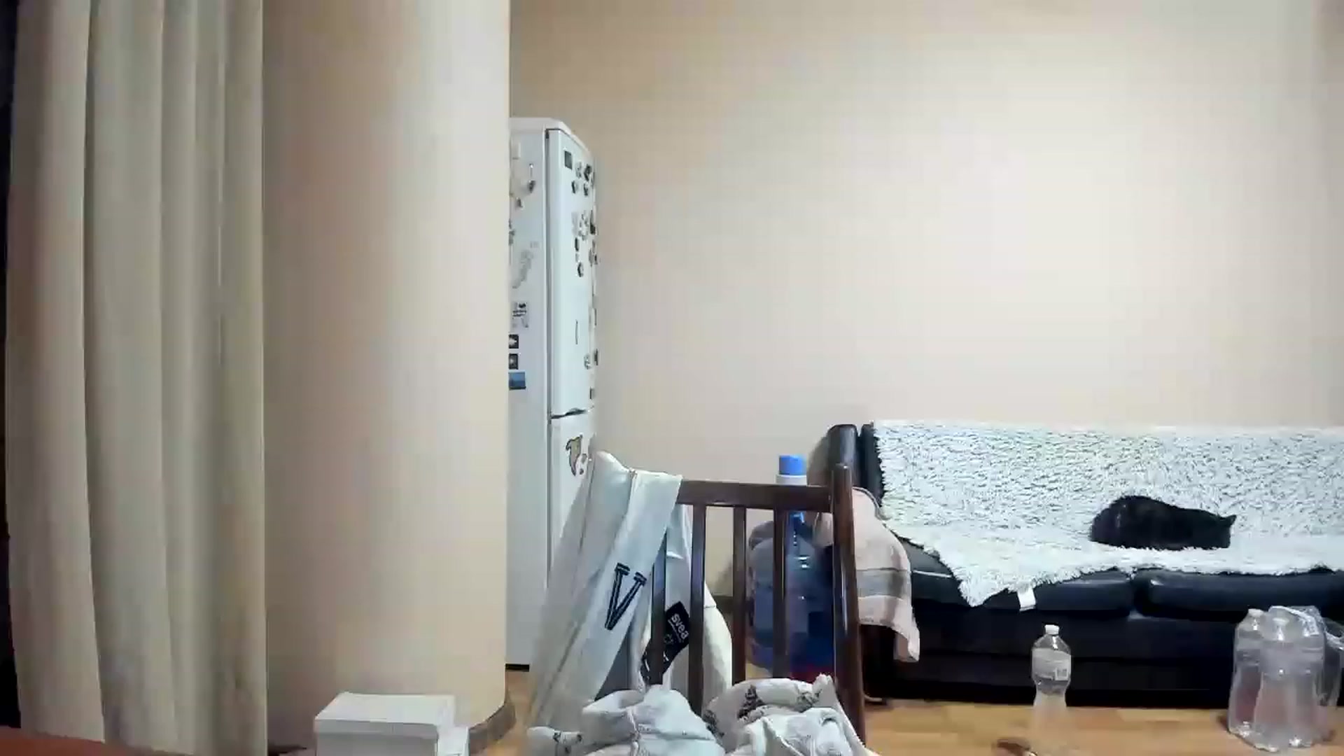 Gallery image thumbnail from lNesquikim's myfreecams stream on, 01/15/2023, 20:38 image 19 of 20
