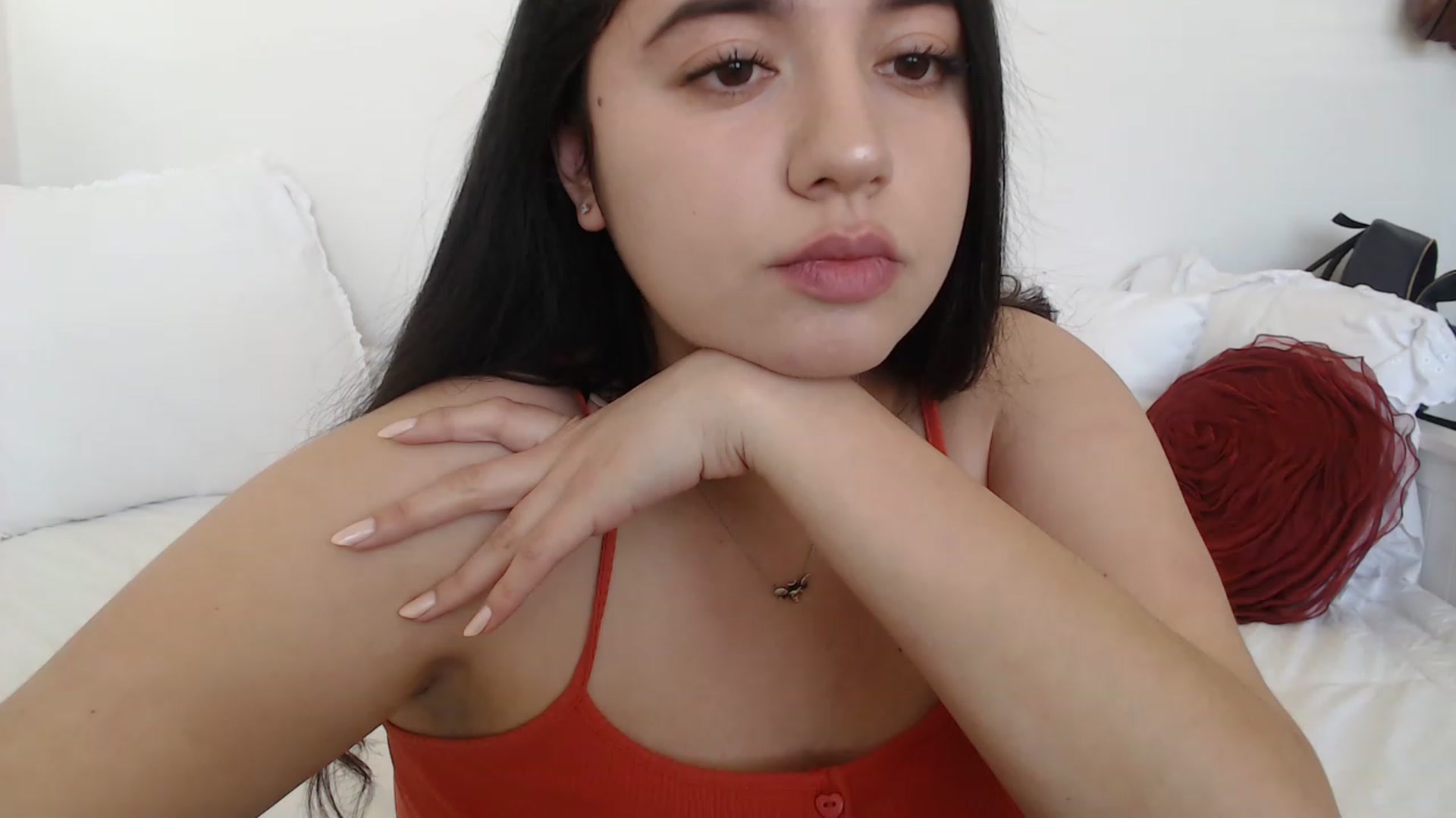Gallery image thumbnail from lPEEPl's myfreecams stream on, 04/15/2023, 18:23 image 5 of 20