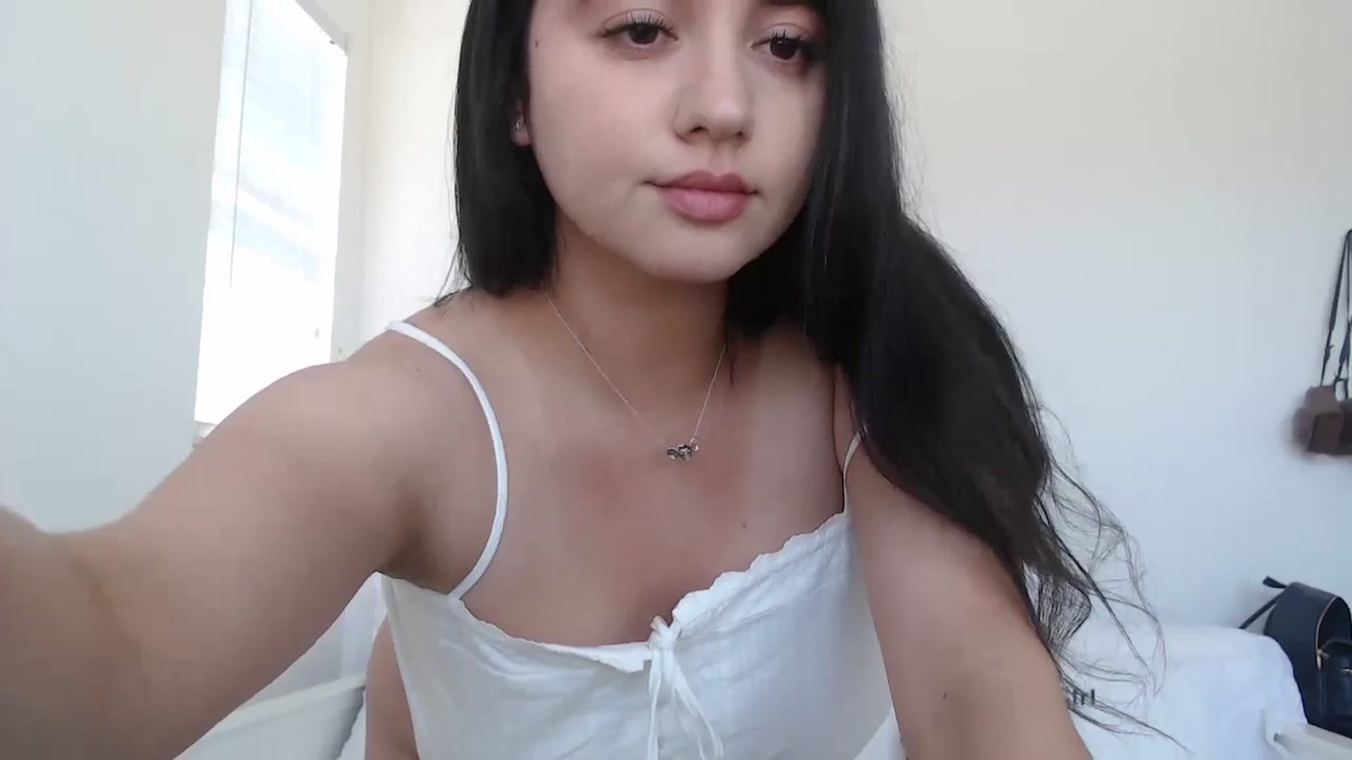 Gallery image thumbnail from lPEEPl's myfreecams stream on, 06/17/2023, 17:14 image 20 of 20