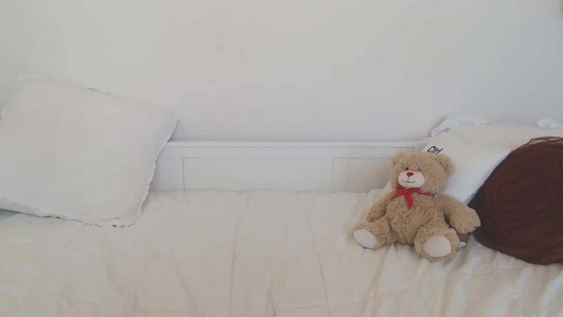 Gallery image thumbnail from lPEEPl's myfreecams stream on, 08/27/2023, 23:28 image 6 of 20