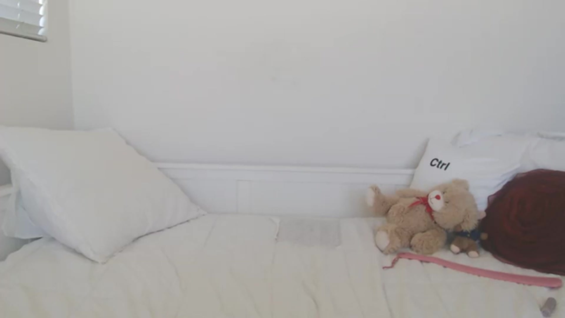 Gallery image thumbnail from lPEEPl's myfreecams stream on, 08/29/2023, 18:58 image 20 of 20