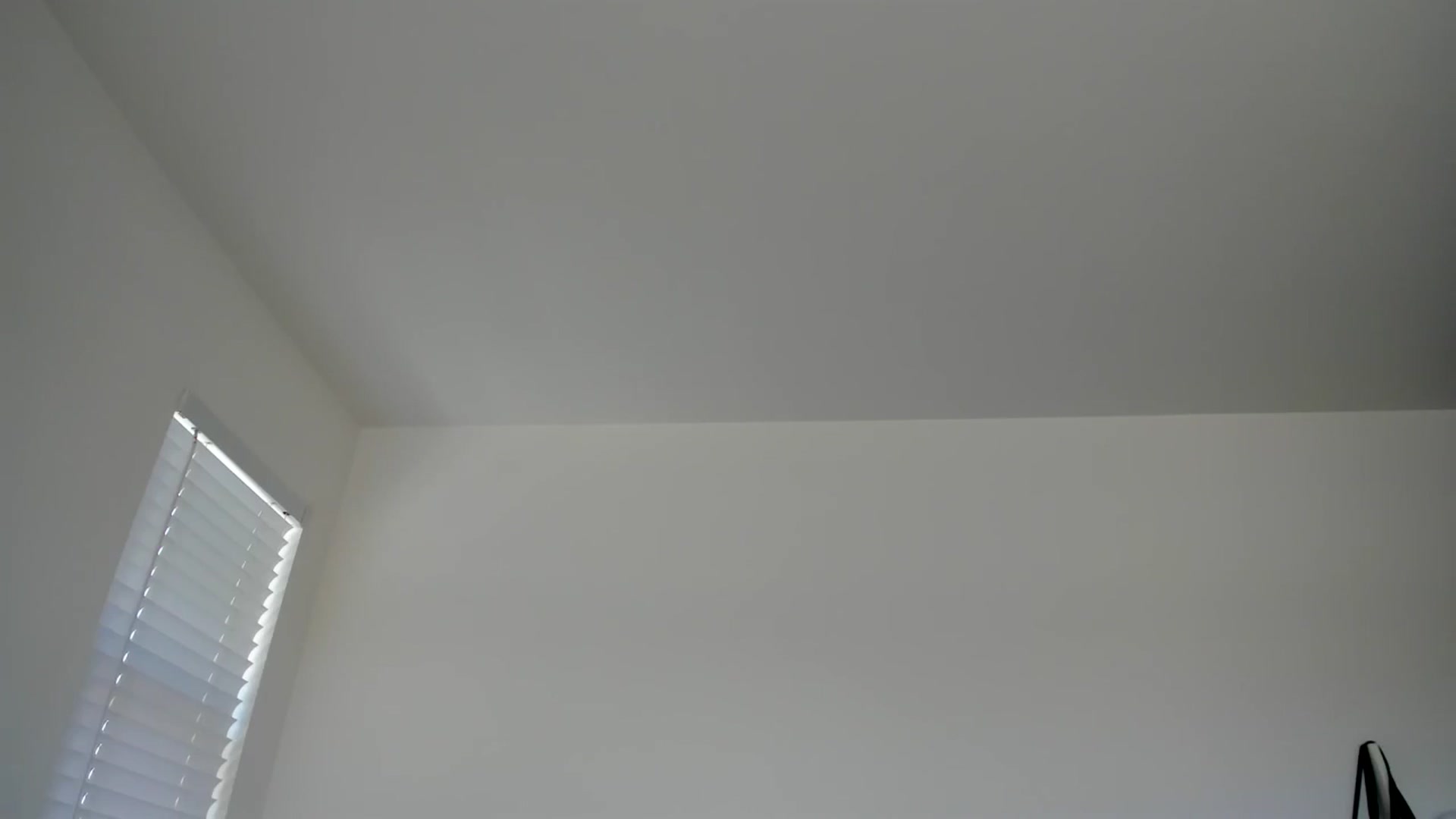 Gallery image thumbnail from lPEEPl's myfreecams stream on, 05/08/2024, 22:06 image 14 of 20