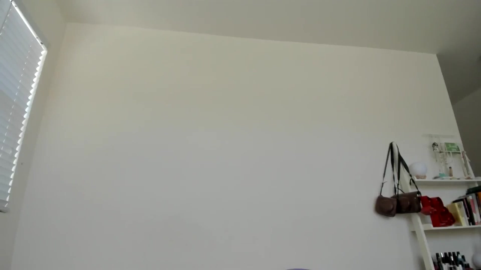 Gallery image thumbnail from lPEEPl's myfreecams stream on, 06/14/2024, 19:43 image 17 of 20