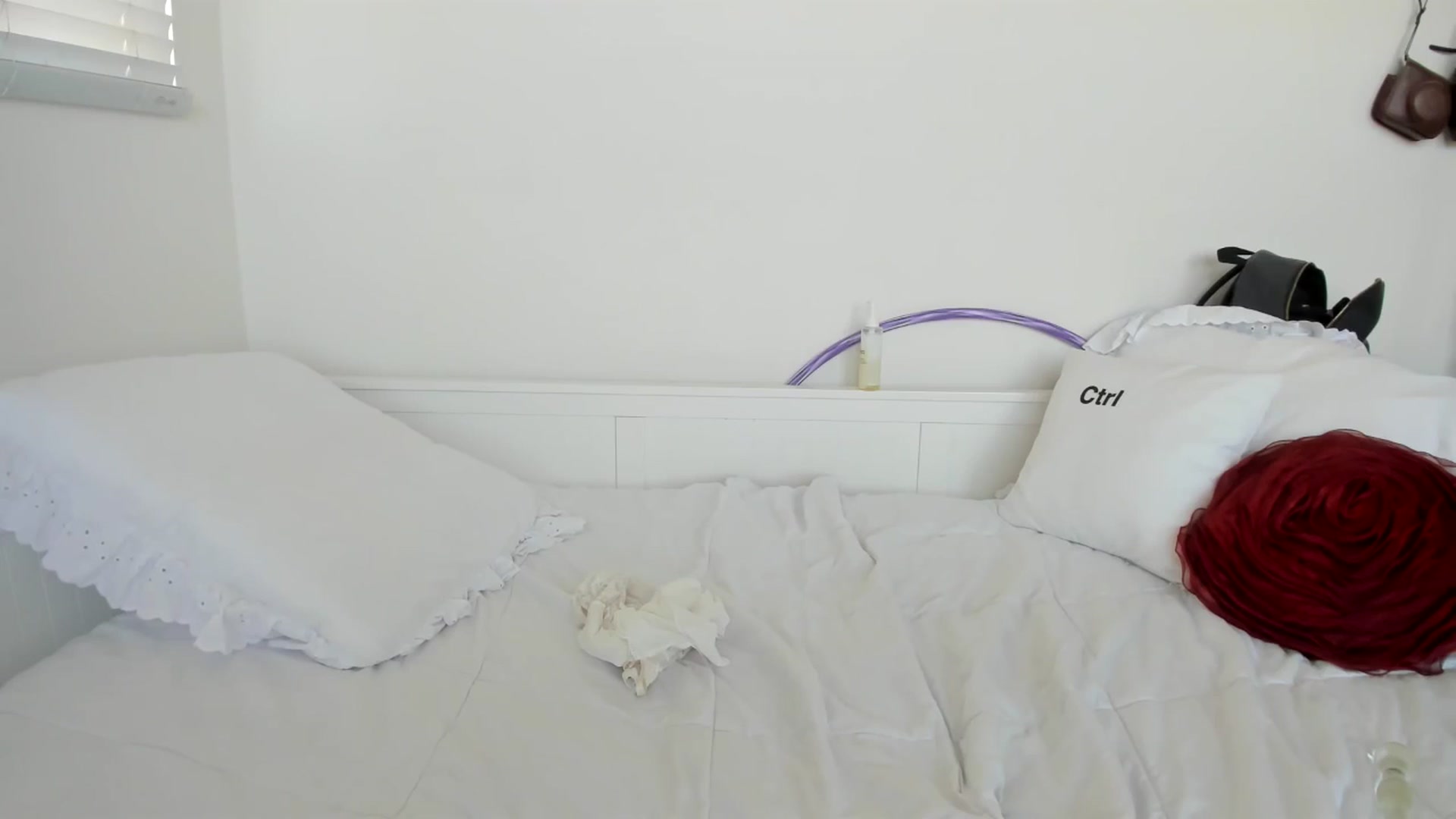 Gallery image thumbnail from lPEEPl's myfreecams stream on, 10/17/2025, 24:03 image 20 of 20
