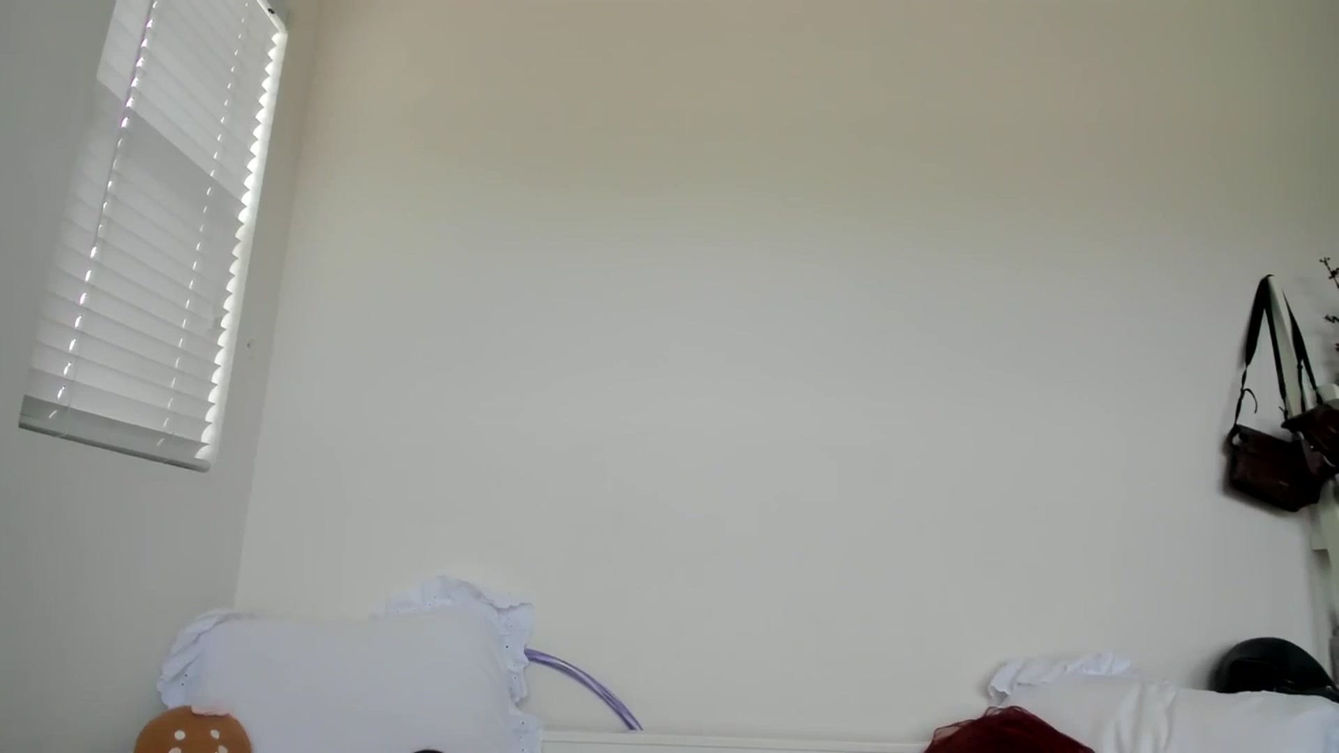 Gallery image thumbnail from lPEEPl's myfreecams stream on, 12/22/2025, 20:01 image 16 of 20