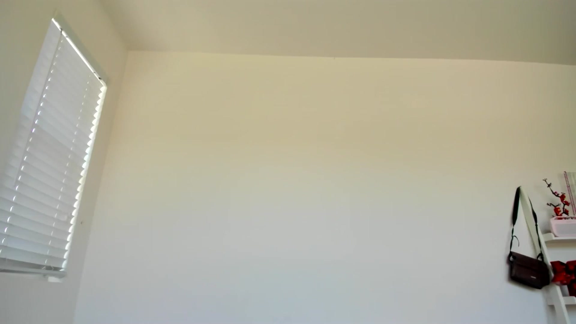 Gallery image thumbnail from lPEEPl's myfreecams stream on, 05/07/2026, 20:42 image 7 of 20