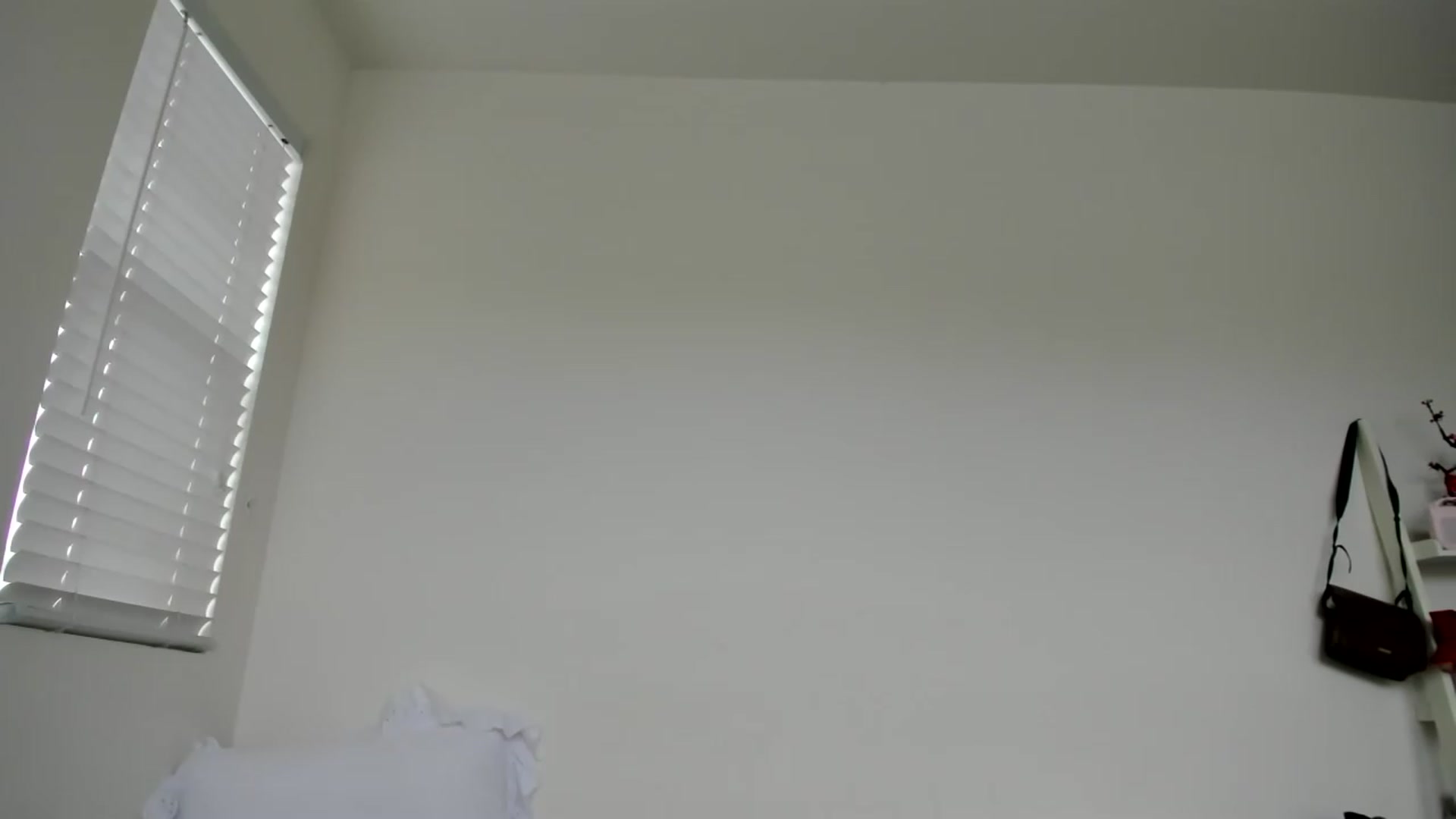 Gallery image thumbnail from lPEEPl's myfreecams stream on, 05/26/2026, 21:56 image 2 of 20