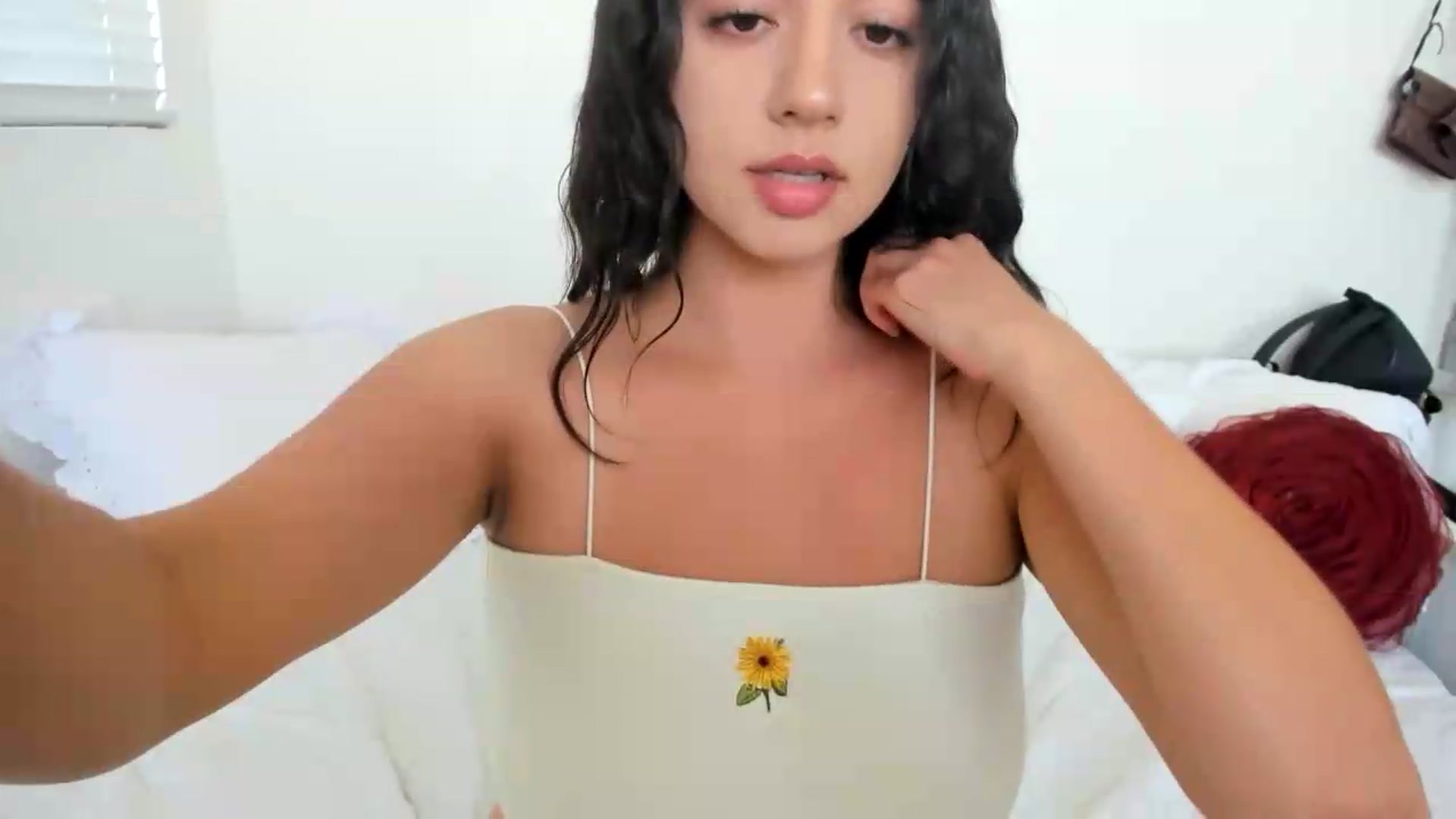 Gallery image thumbnail from lPEEPl's myfreecams stream on, 06/03/2026, 20:07 image 11 of 20