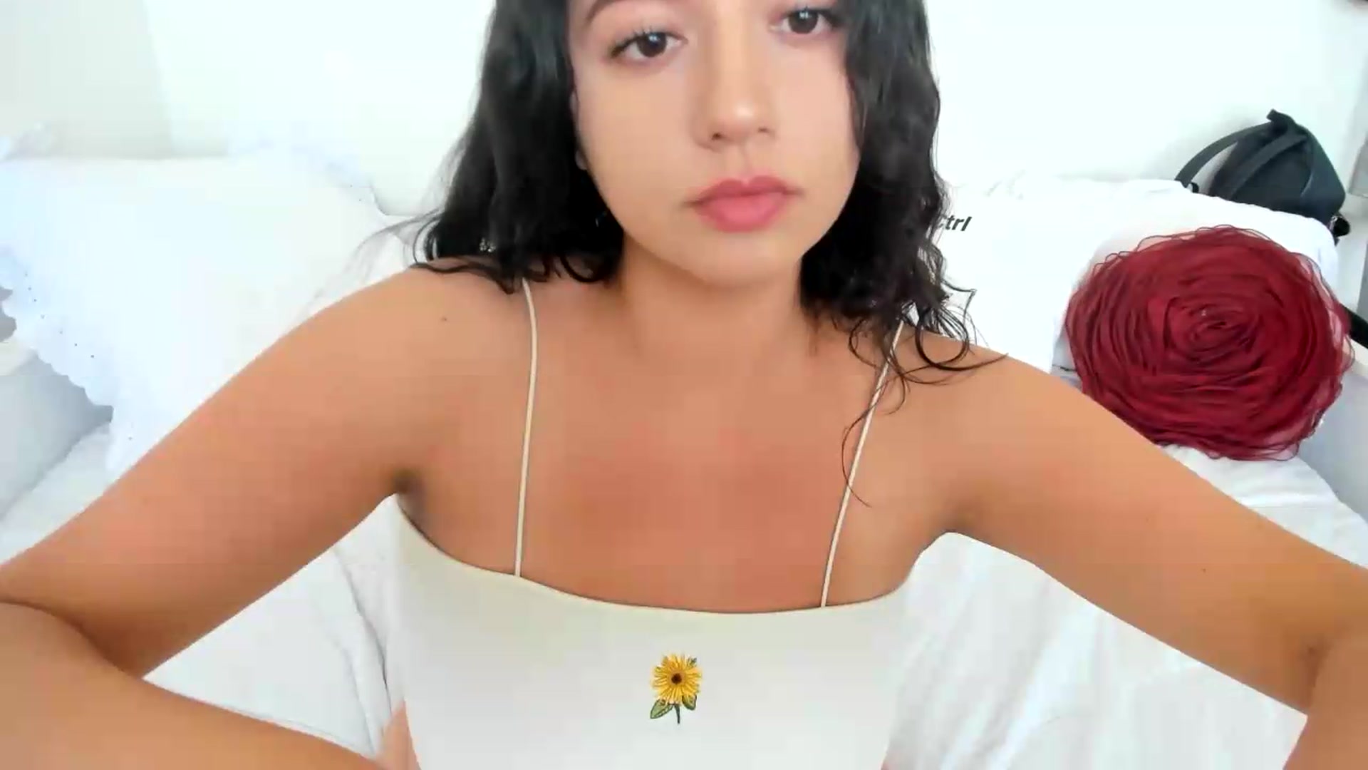 Gallery image thumbnail from lPEEPl's myfreecams stream on, 06/03/2026, 20:07 image 12 of 20