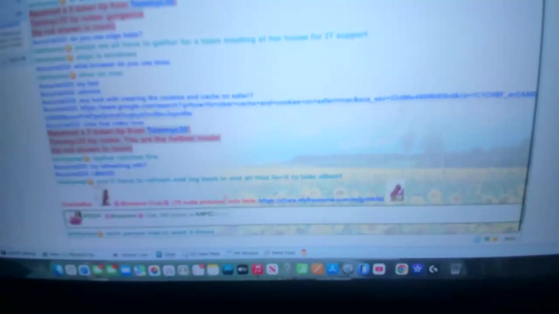 Gallery image thumbnail from lPEEPl's myfreecams stream on, 06/24/2026, 02:07 image 15 of 20