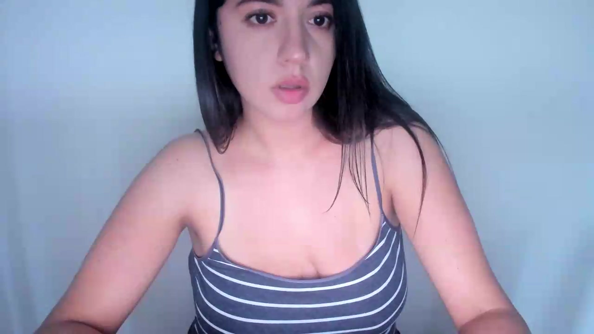 Gallery image thumbnail from lPEEPl's myfreecams stream on, 06/24/2026, 02:07 image 10 of 20