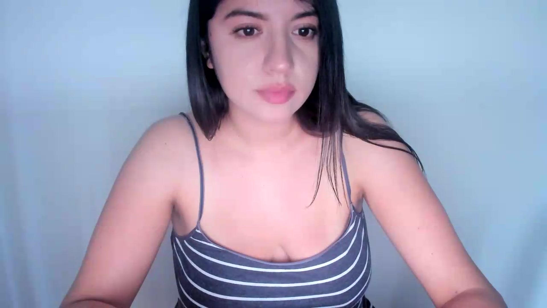 Gallery image thumbnail from lPEEPl's myfreecams stream on, 06/24/2026, 02:07 image 5 of 20