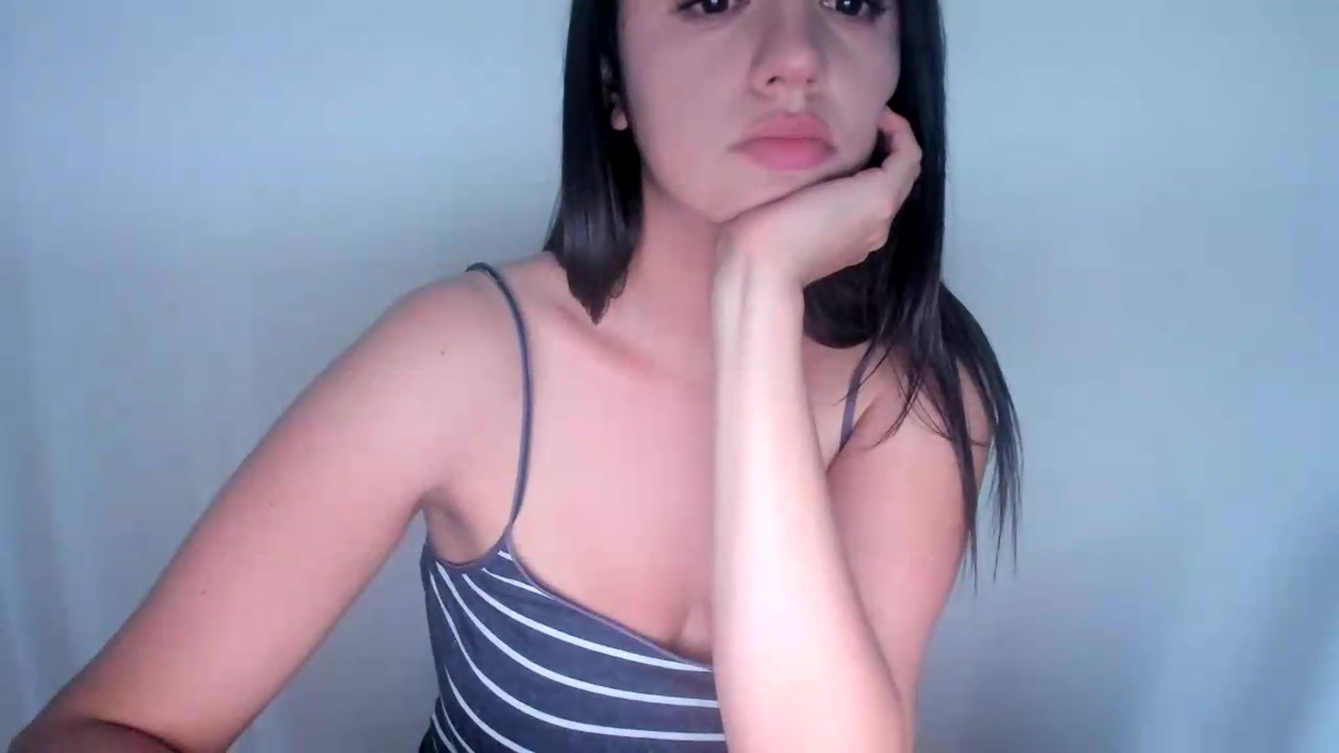 Gallery image thumbnail from lPEEPl's myfreecams stream on, 06/24/2026, 02:07 image 7 of 20