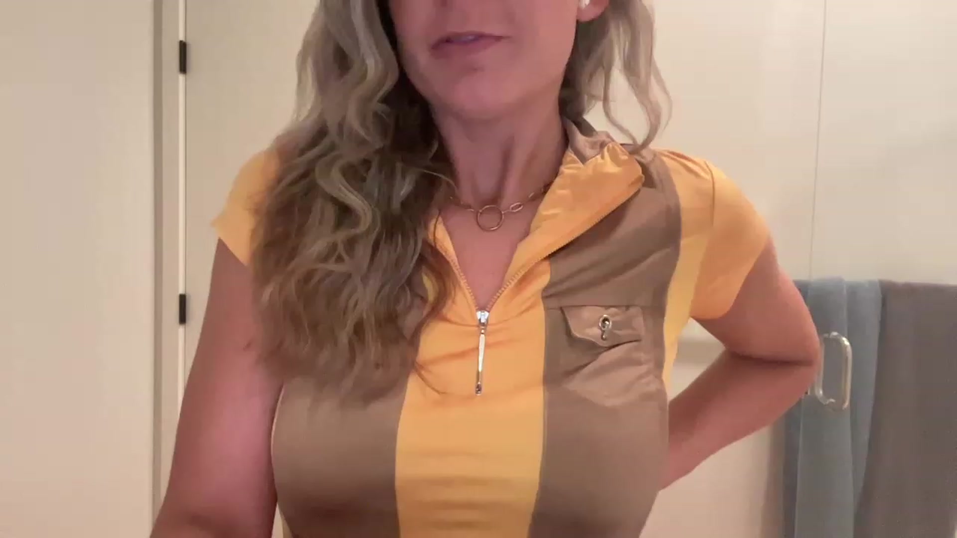 Gallery image thumbnail from laalalalaa's myfreecams stream on, 05/09/2023, 19:36 image 7 of 20