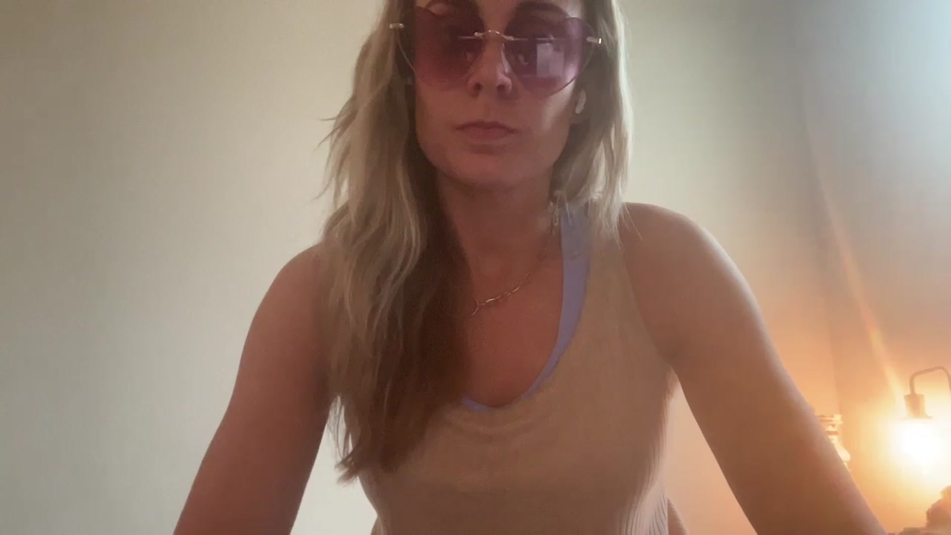 Gallery image thumbnail from laalalalaa's myfreecams stream on, 05/13/2023, 15:31 image 7 of 20