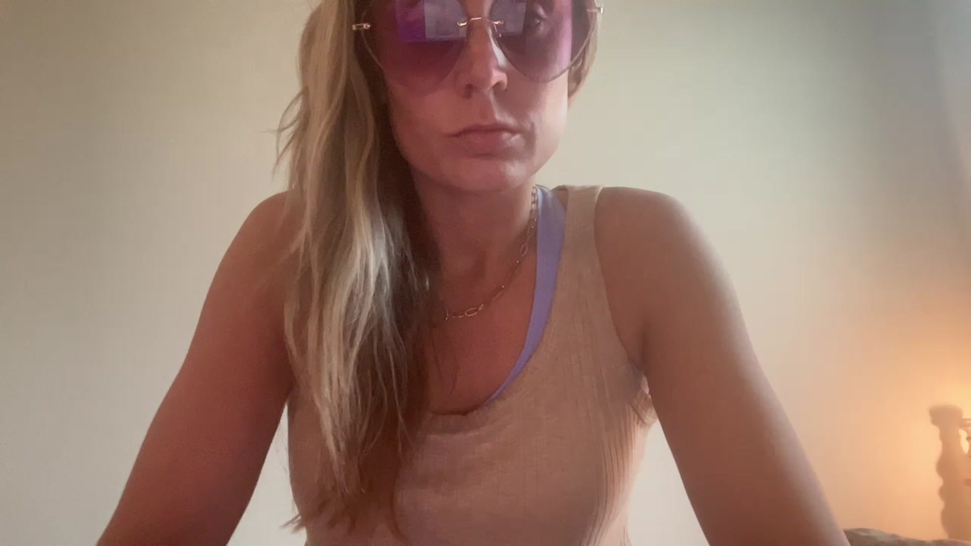 Gallery image thumbnail from laalalalaa's myfreecams stream on, 05/13/2023, 15:31 image 3 of 20