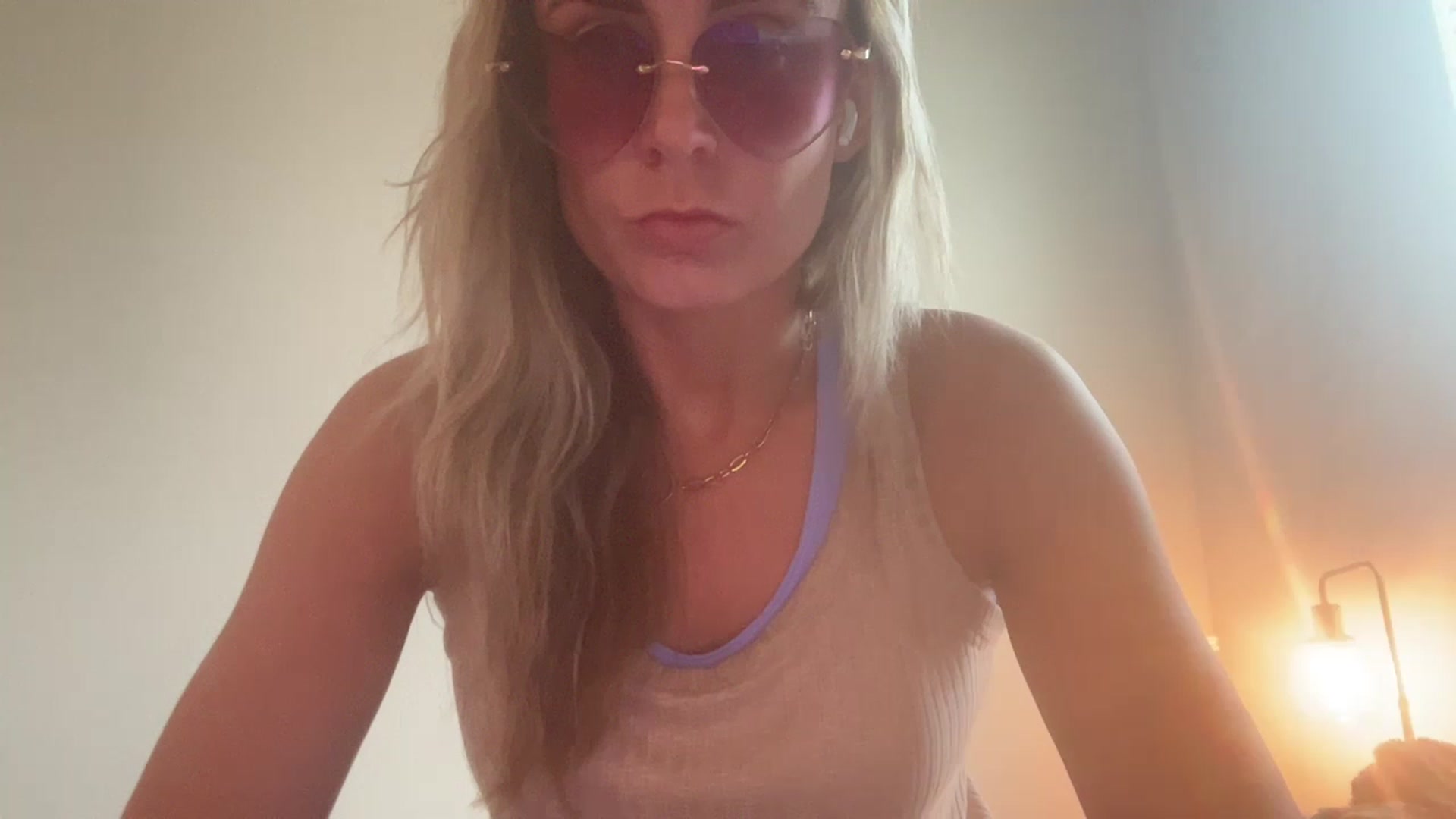 Gallery image thumbnail from laalalalaa's myfreecams stream on, 05/13/2023, 15:31 image 19 of 20