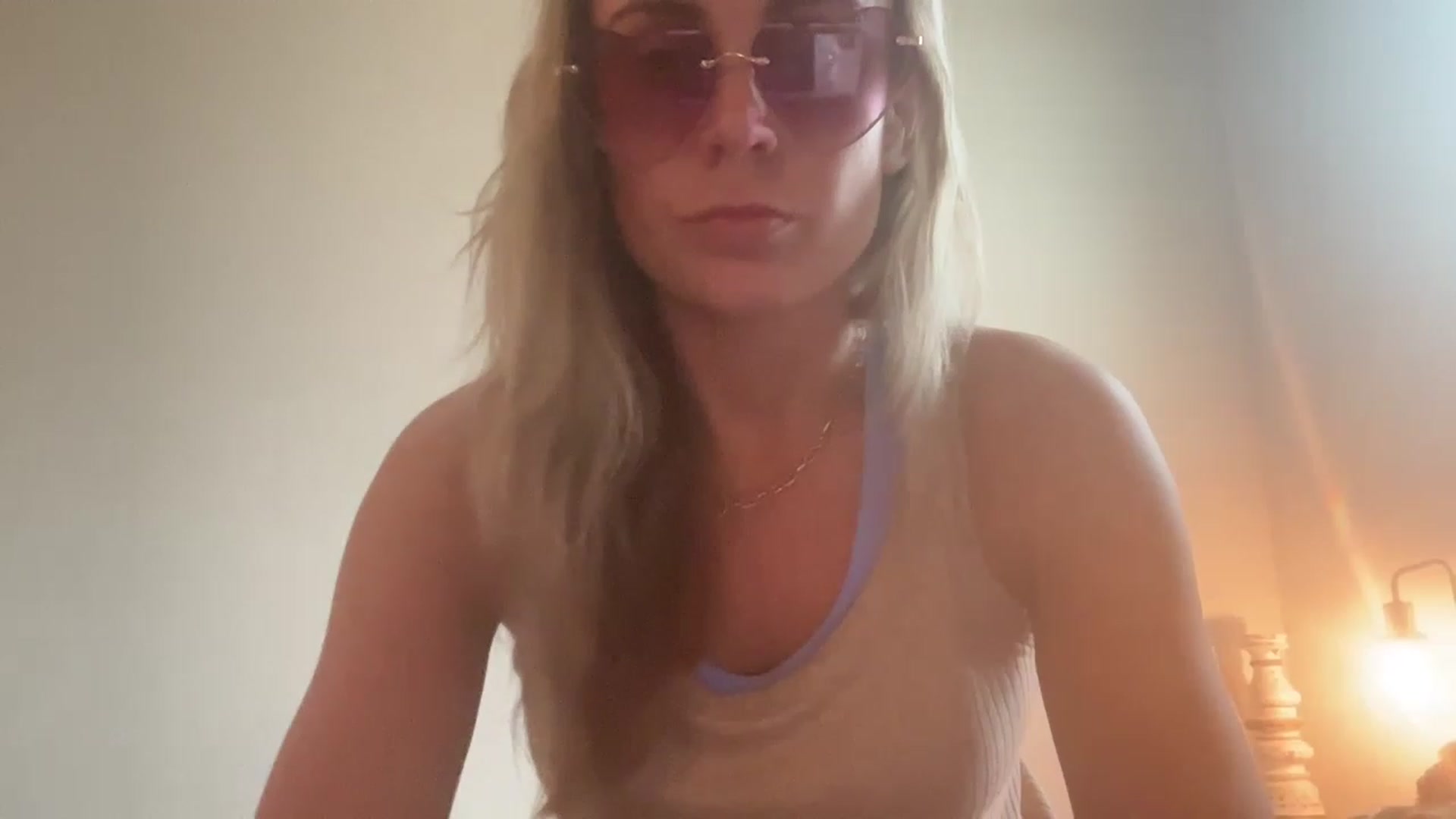 Gallery image thumbnail from laalalalaa's myfreecams stream on, 05/13/2023, 15:31 image 12 of 20