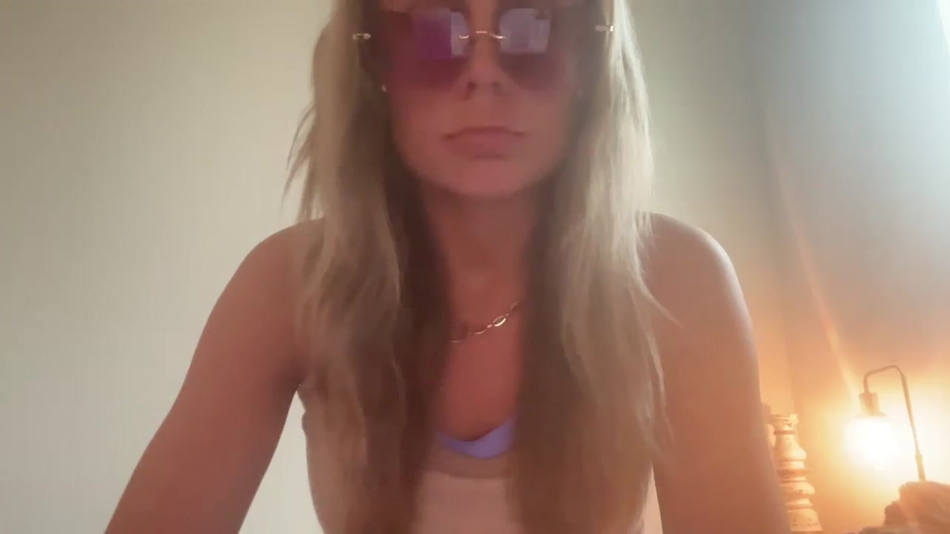 Gallery image thumbnail from laalalalaa's myfreecams stream on, 05/13/2023, 15:51 image 16 of 20