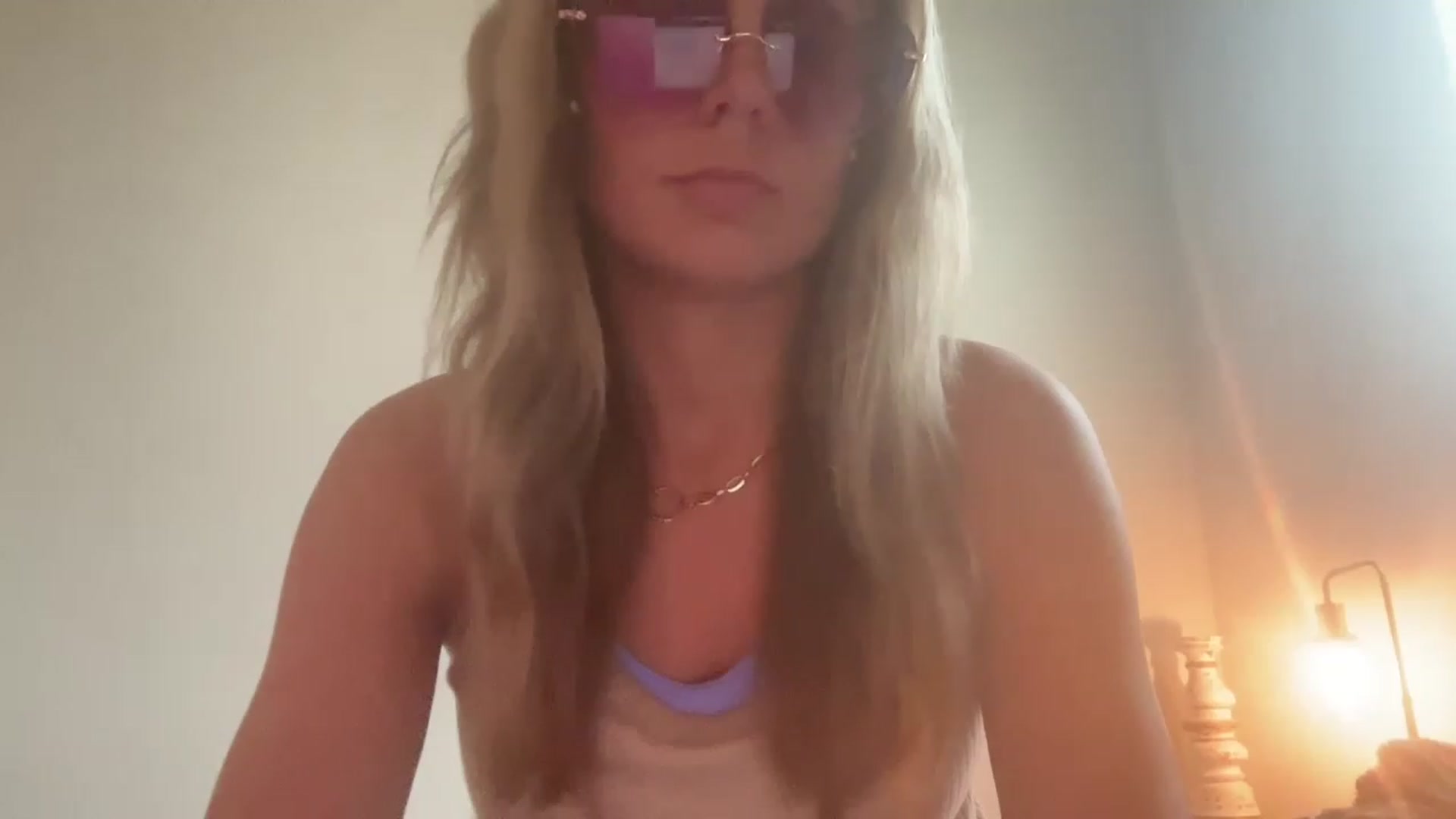 Gallery image thumbnail from laalalalaa's myfreecams stream on, 05/13/2023, 15:51 image 17 of 20
