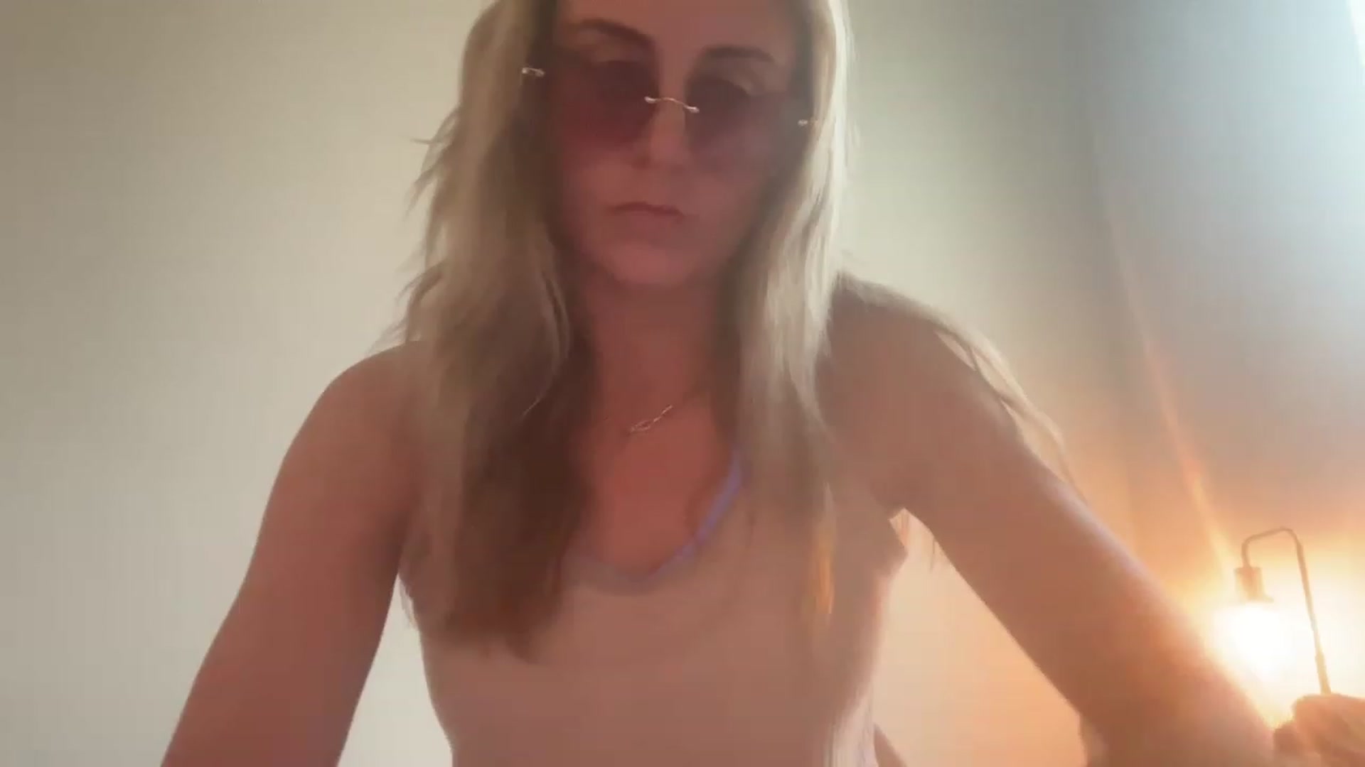 Gallery image thumbnail from laalalalaa's myfreecams stream on, 05/13/2023, 15:51 image 8 of 20