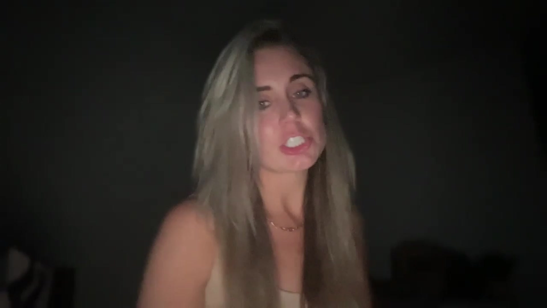 Gallery image thumbnail from laalalalaa's myfreecams stream on, 05/15/2023, 01:48 image 13 of 20