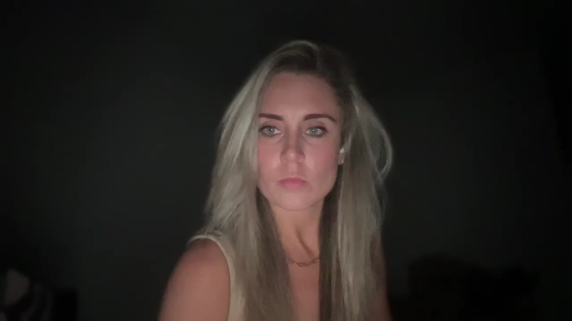 Gallery image thumbnail from laalalalaa's myfreecams stream on, 05/15/2023, 01:48 image 19 of 20