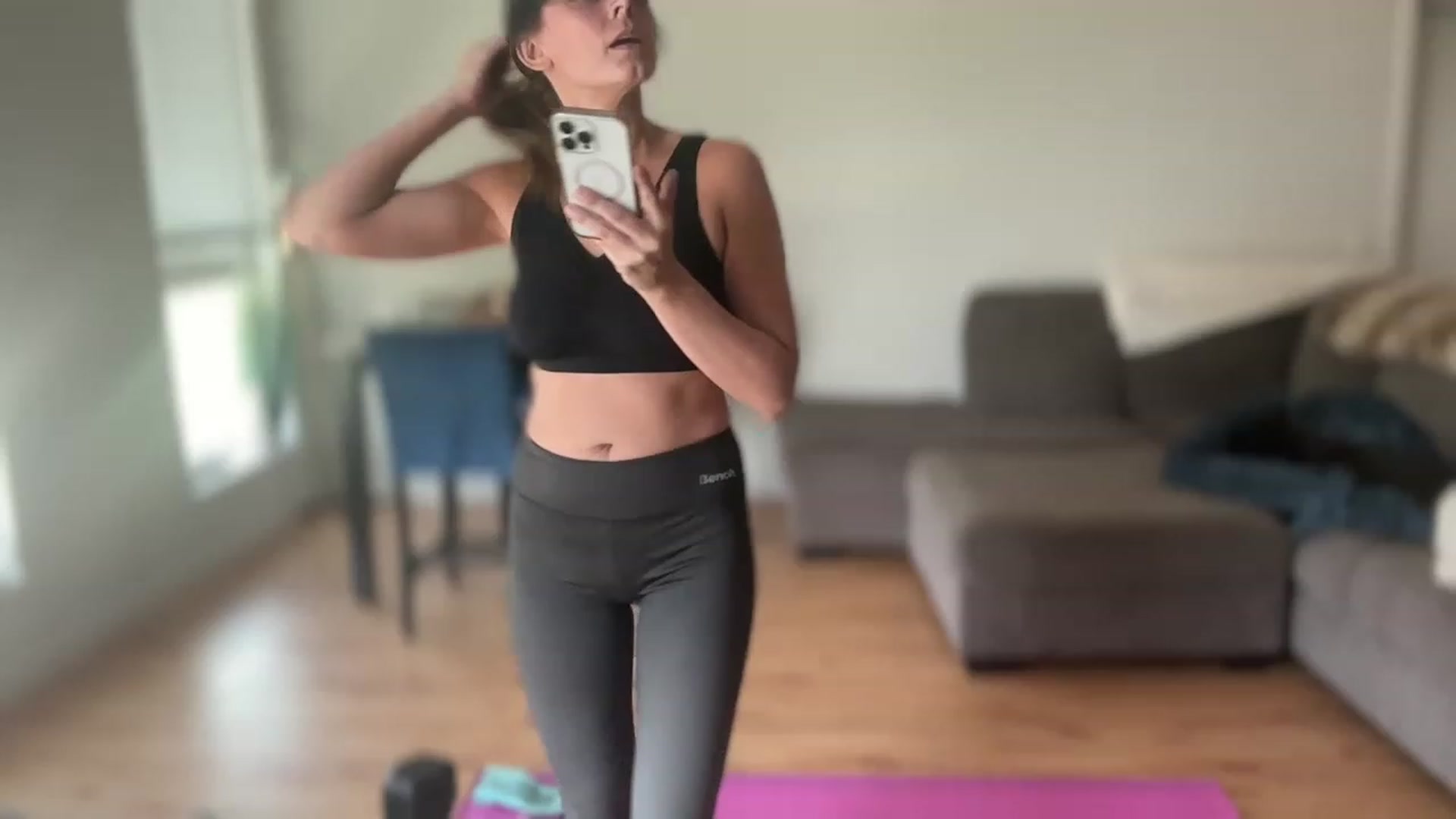 Gallery image thumbnail from laalalalaa's myfreecams stream on, 05/15/2023, 18:44 image 13 of 20
