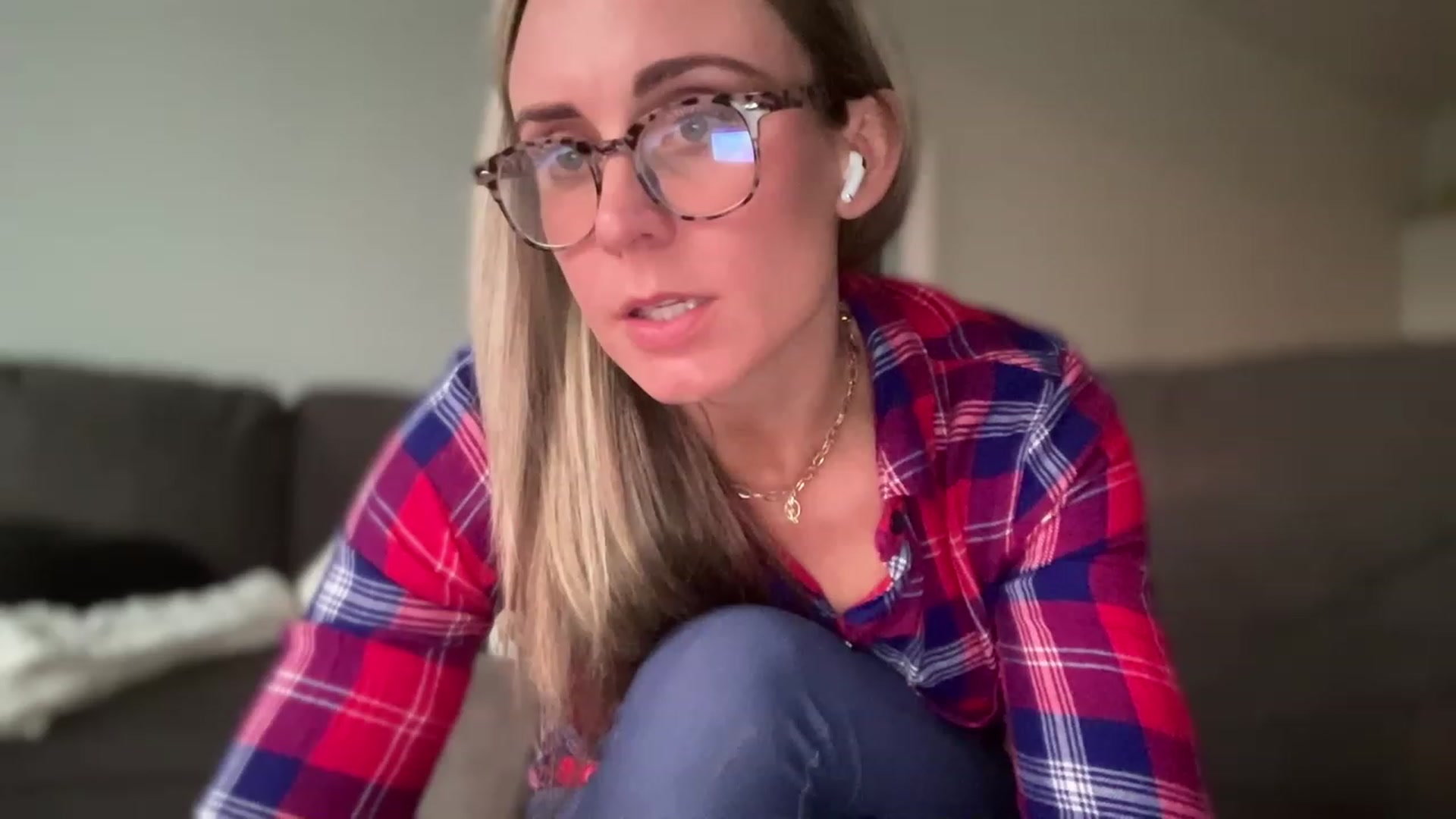 Gallery image thumbnail from laalalalaa's myfreecams stream on, 05/19/2023, 01:21 image 11 of 20