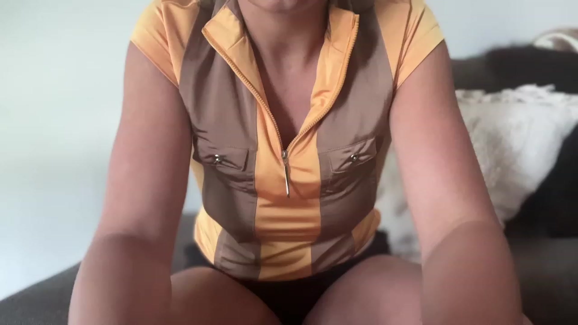 Gallery image thumbnail from laalalalaa's myfreecams stream on, 06/05/2023, 15:01 image 9 of 20