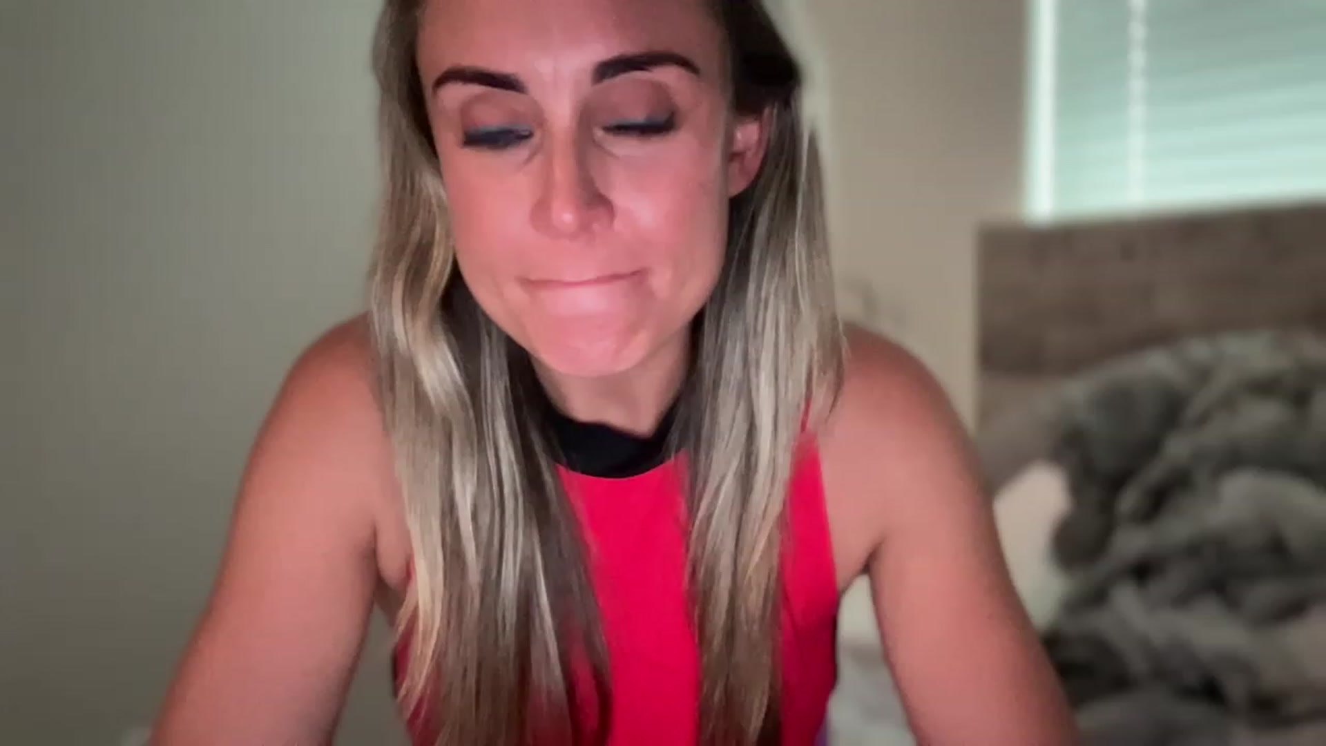 Gallery image thumbnail from laalalalaa's myfreecams stream on, 06/14/2023, 23:45 image 19 of 20