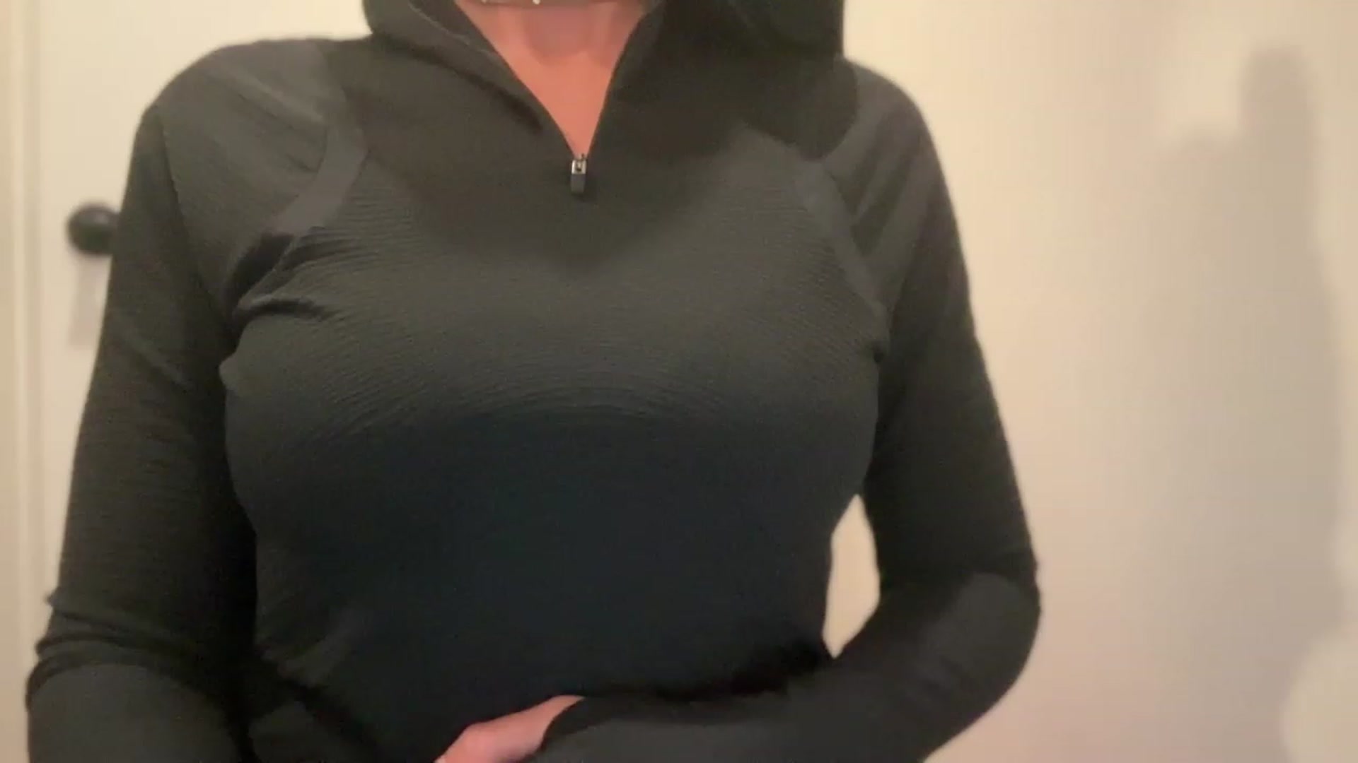 Gallery image thumbnail from laalalalaa's myfreecams stream on, 07/13/2023, 01:26 image 12 of 20