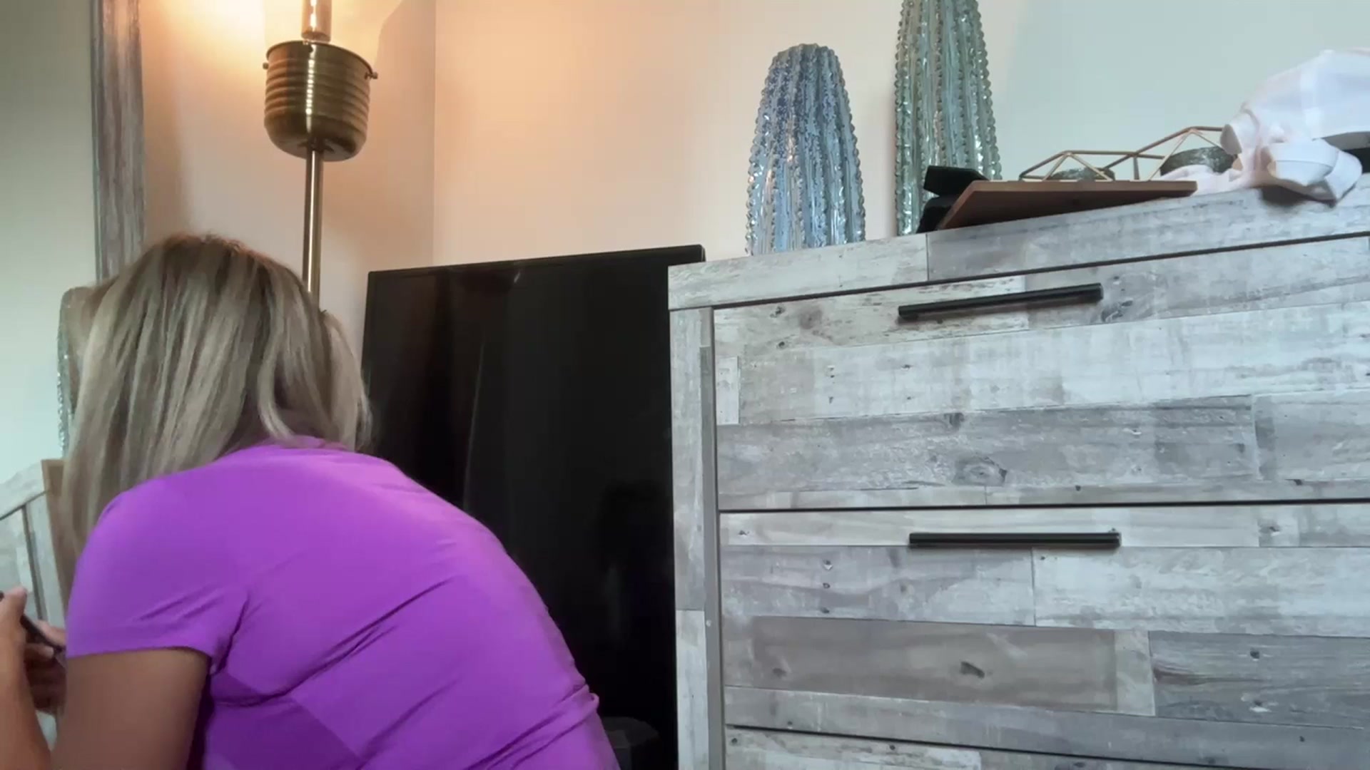 Gallery image thumbnail from laalalalaa's myfreecams stream on, 07/17/2023, 19:32 image 14 of 20