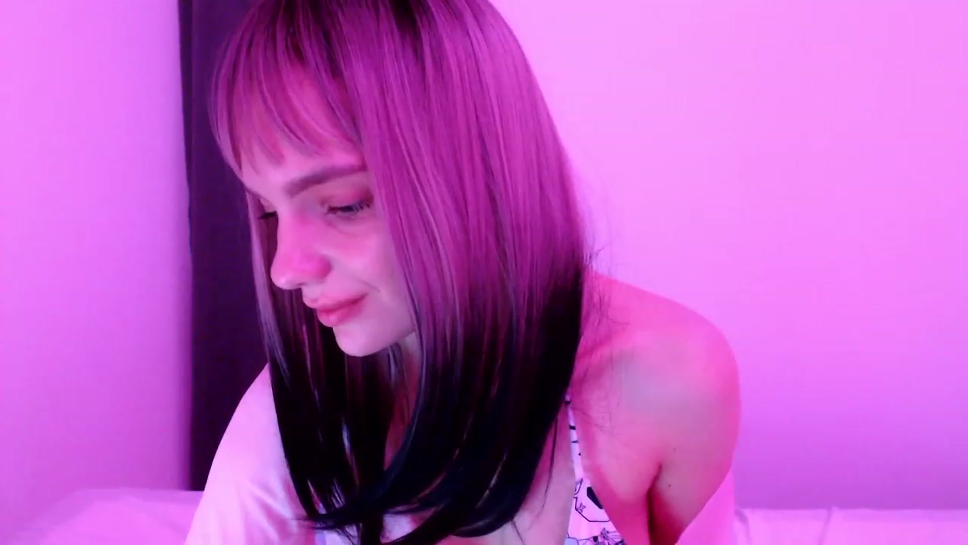 Gallery image thumbnail from lady_catty's myfreecams stream on, 07/21/2023, 19:05 image 11 of 20