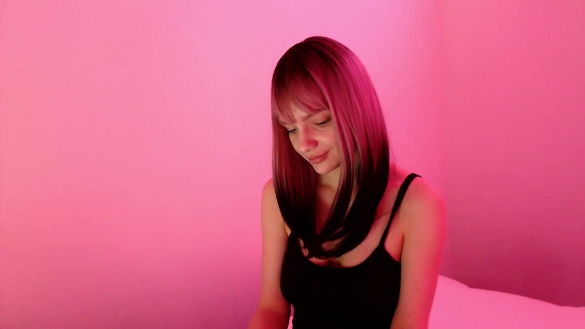 Gallery image thumbnail from lady_catty's myfreecams stream on, 07/31/2023, 21:15 image 17 of 20