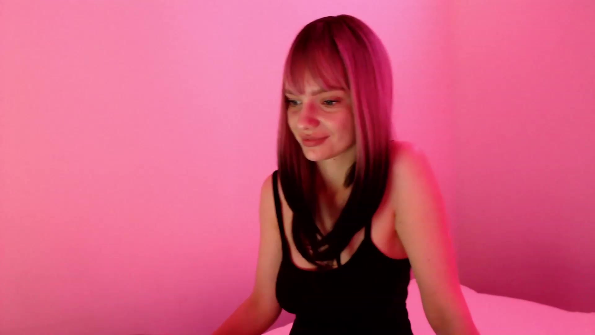 Gallery image thumbnail from lady_catty's myfreecams stream on, 07/31/2023, 21:15 image 8 of 20
