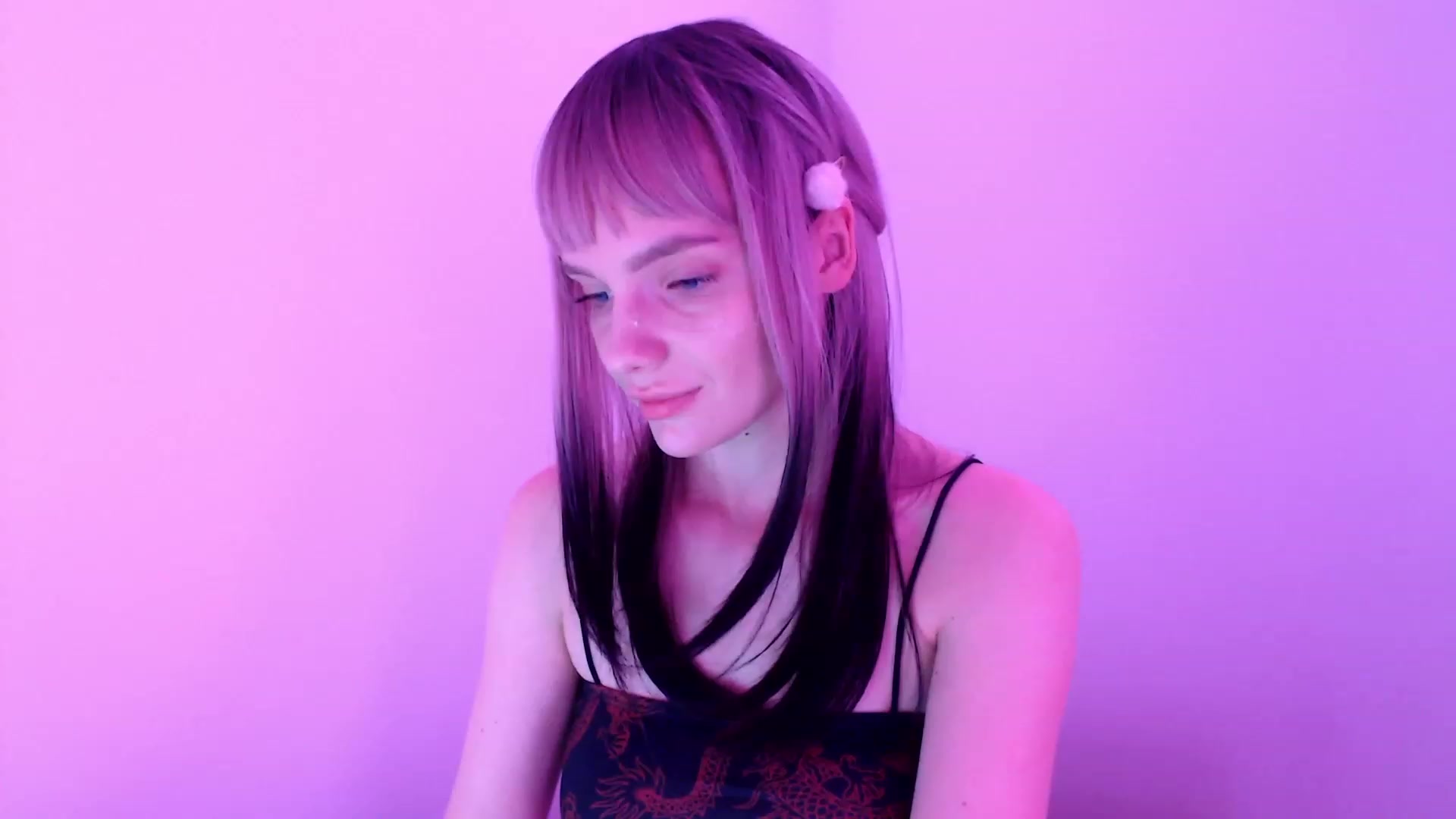 Gallery image thumbnail from lady_catty's myfreecams stream on, 08/03/2023, 19:10 image 7 of 20