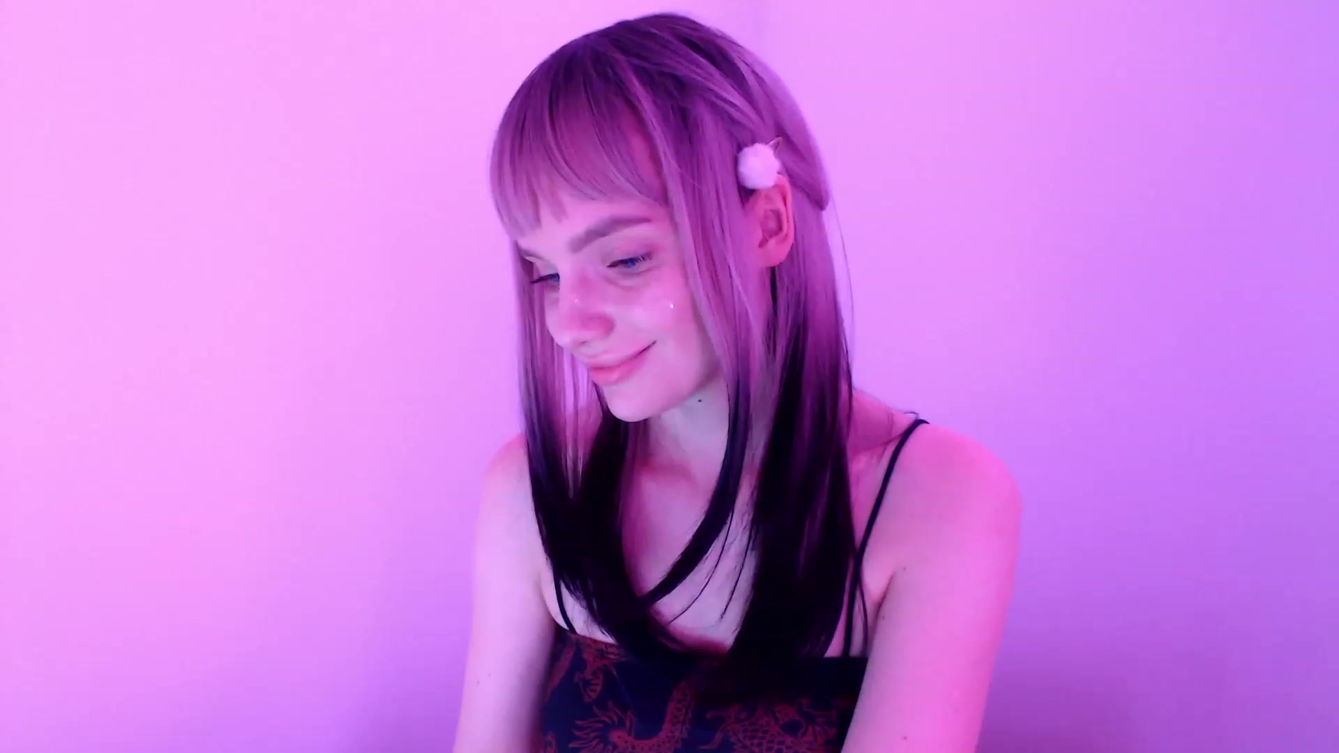Gallery image thumbnail from lady_catty's myfreecams stream on, 08/03/2023, 19:10 image 6 of 20